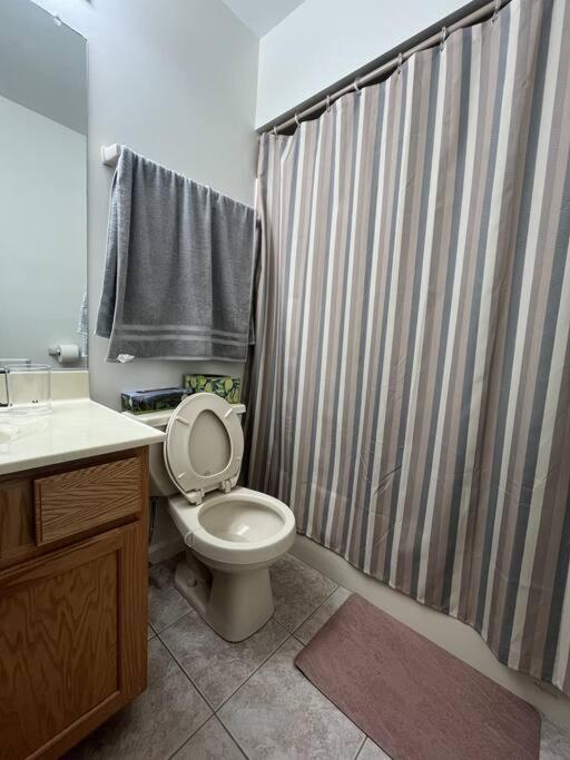 Four-Bedroom House photo 3