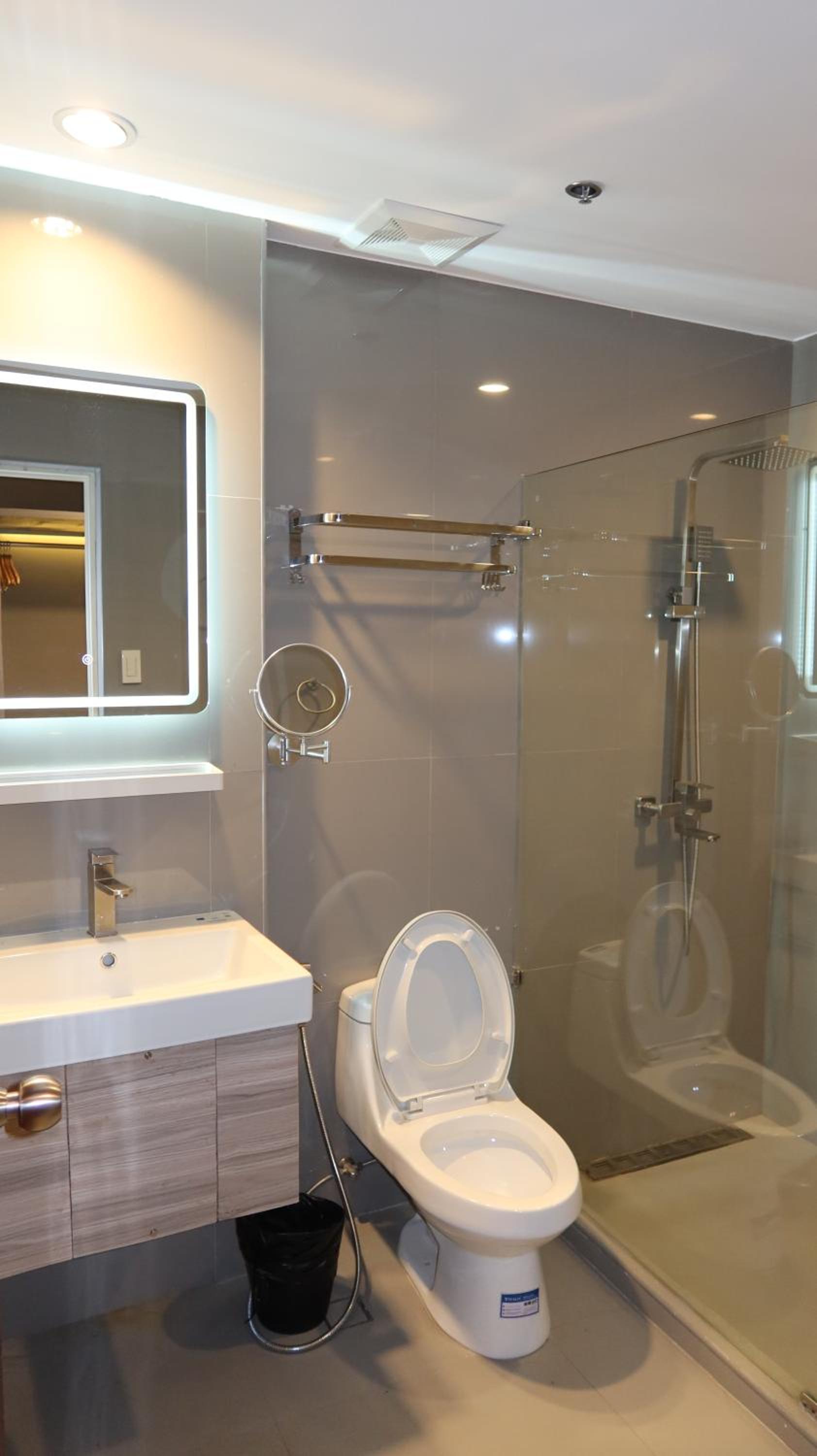 Twin Room with Private Bathroom photo 3