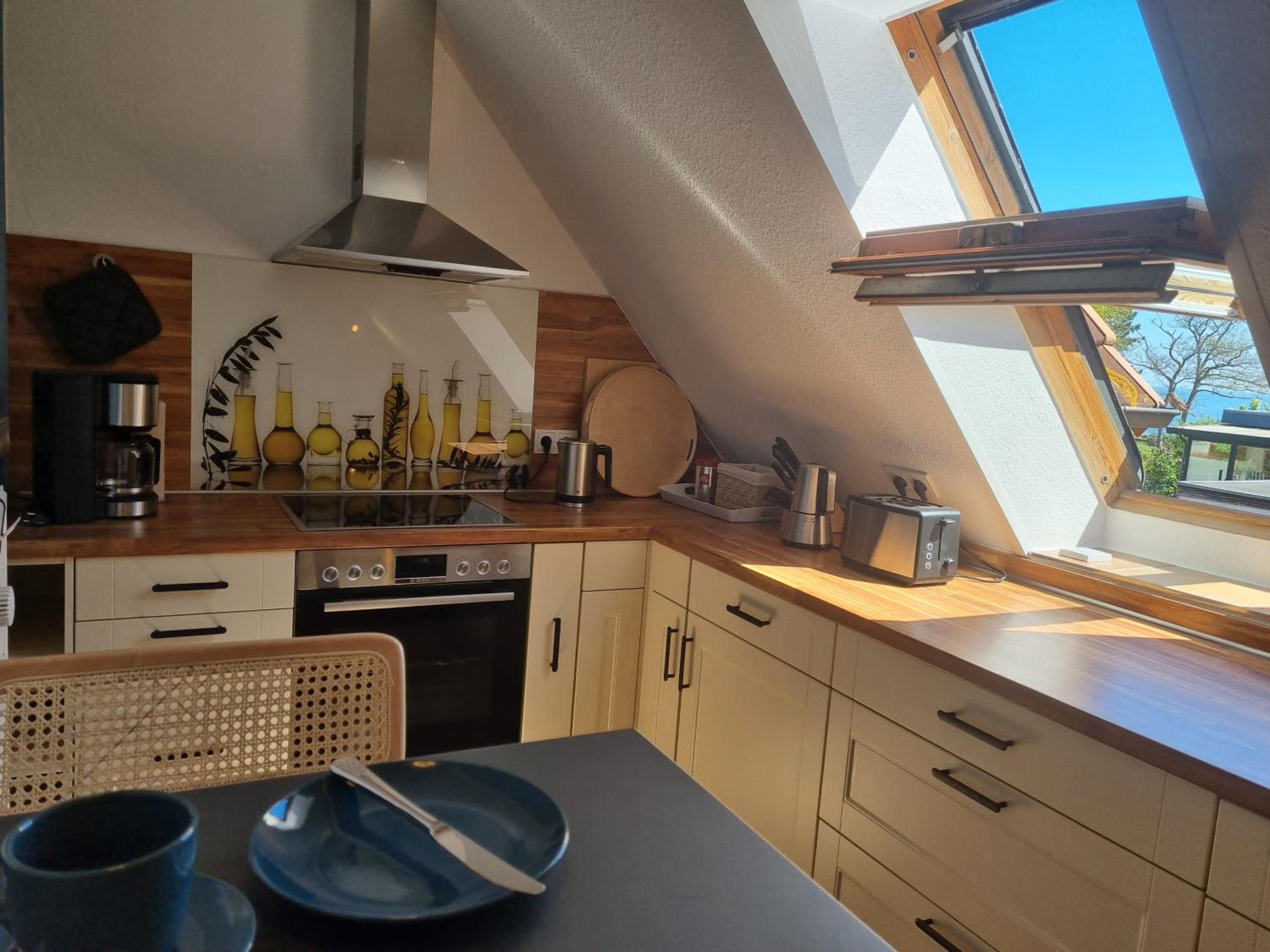 One-Bedroom Apartment with Balcony photo 3