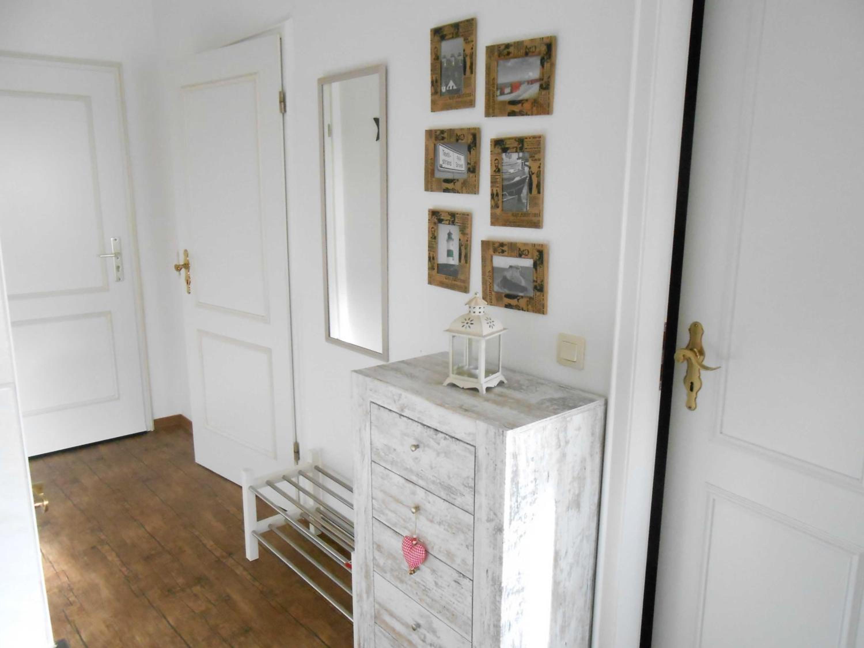 One-Bedroom Apartment with Terrace photo 2