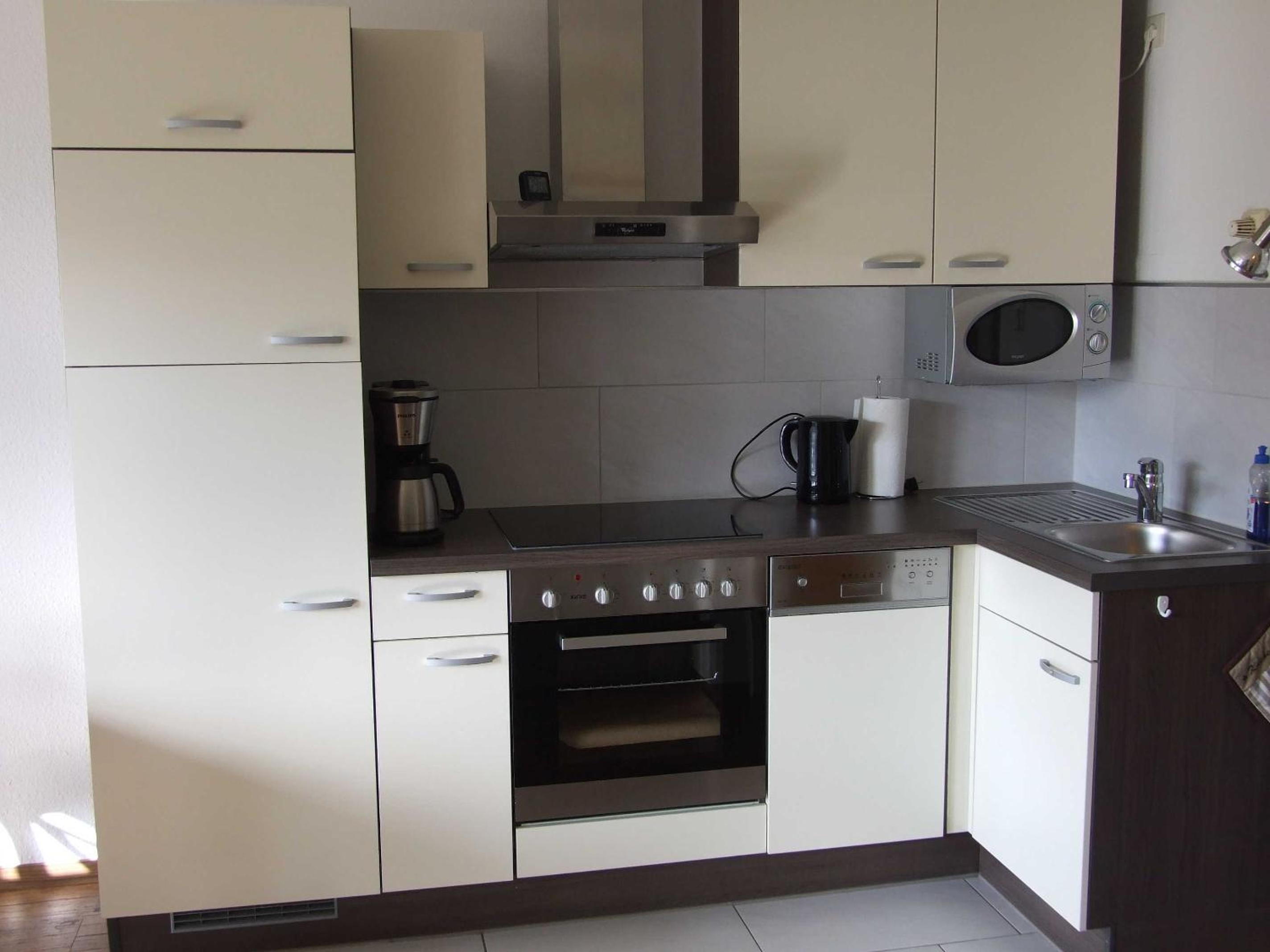 One-Bedroom Apartment with Terrace photo 3