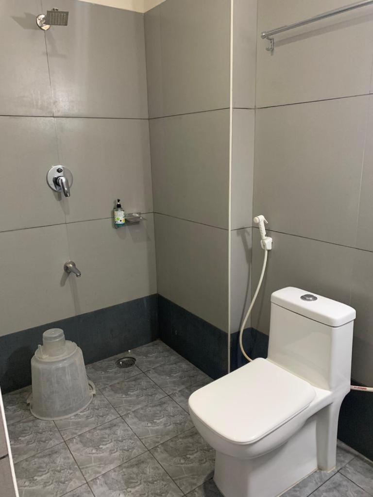 Standard Double Room with Fan - Photo 7