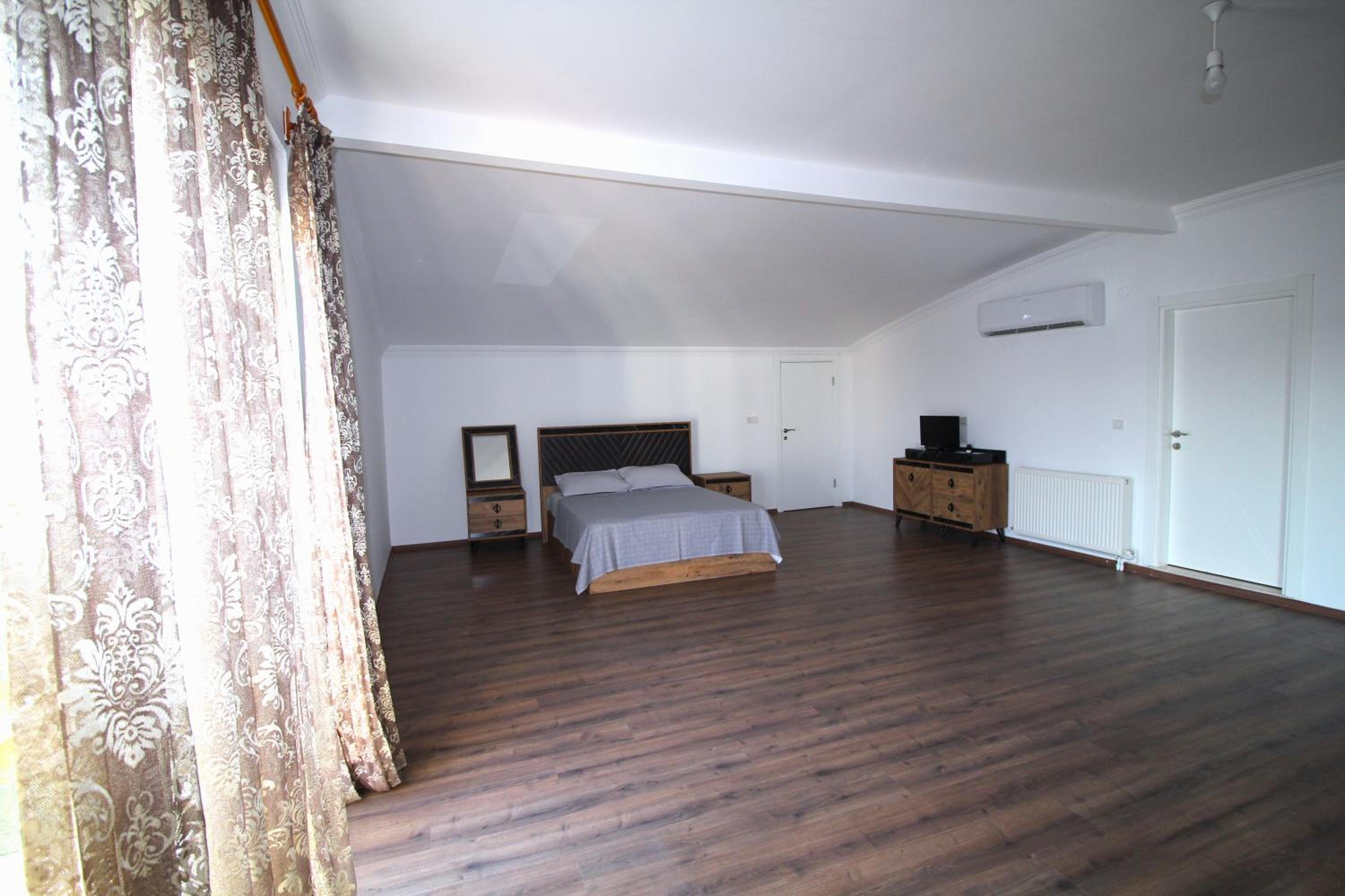 One-Bedroom Villa photo 1