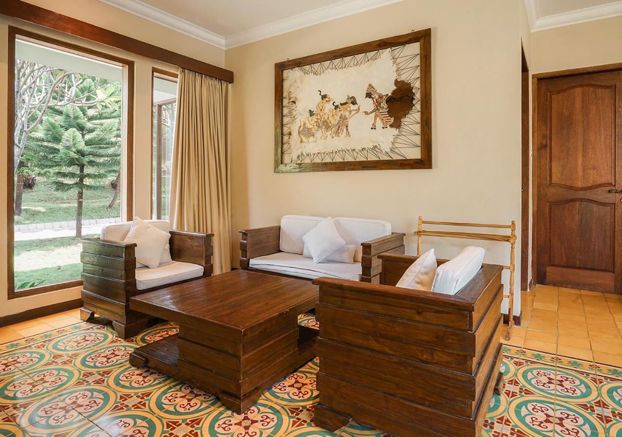 Singhasari Garden View - Two-Bedroom Villa With Private Pool - Photo 4