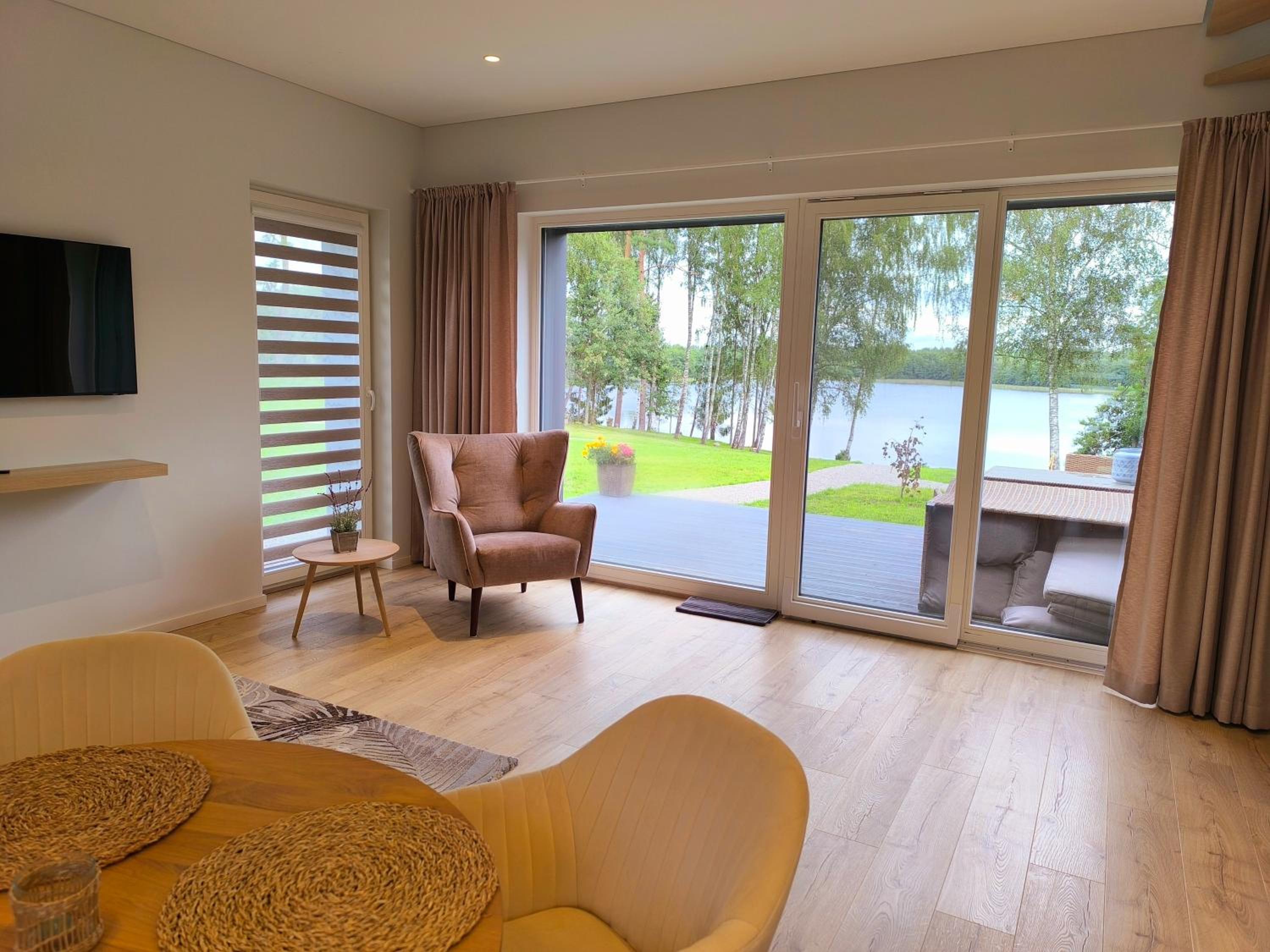 Villa photo 1