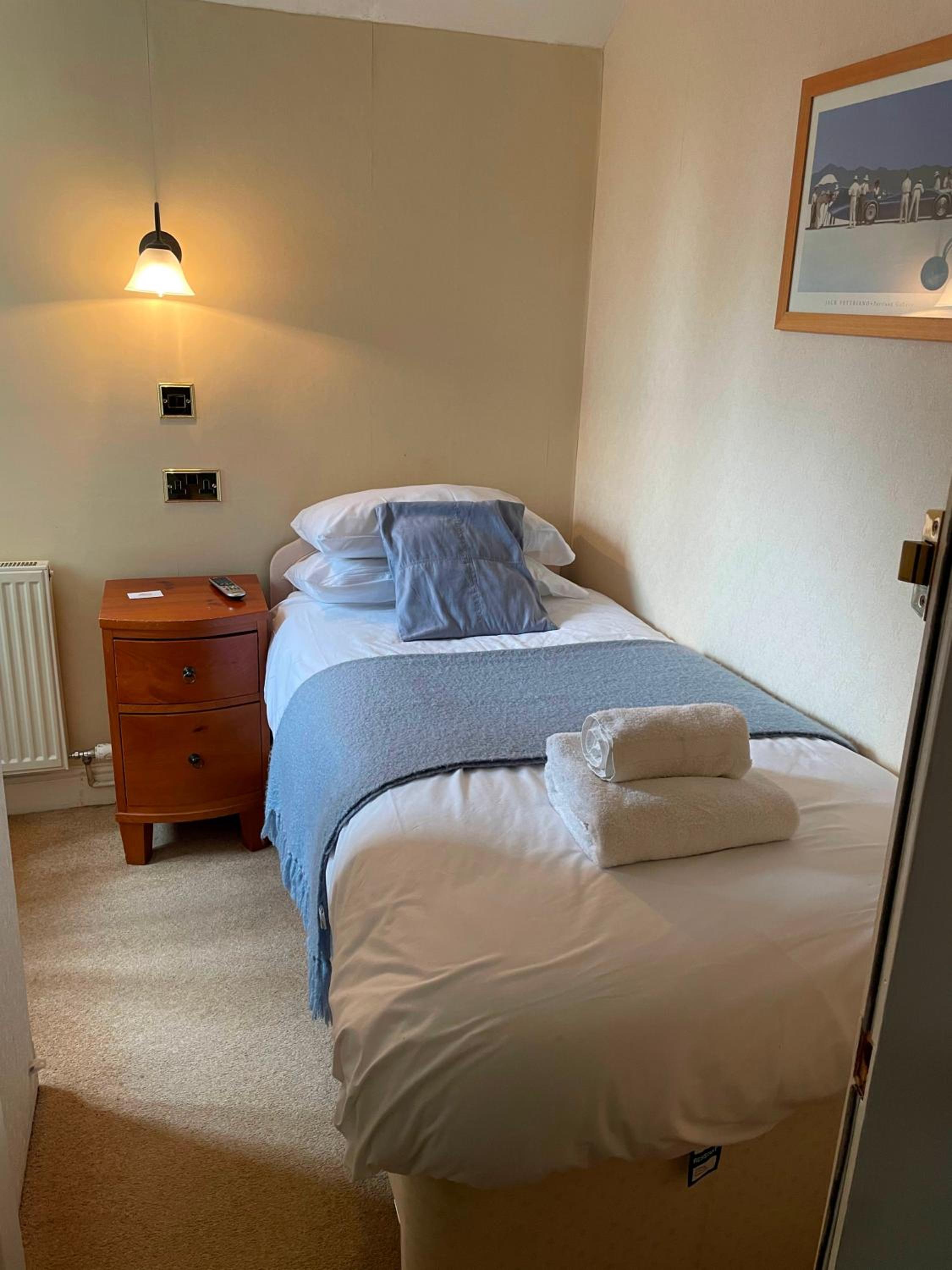 Single Room photo 1