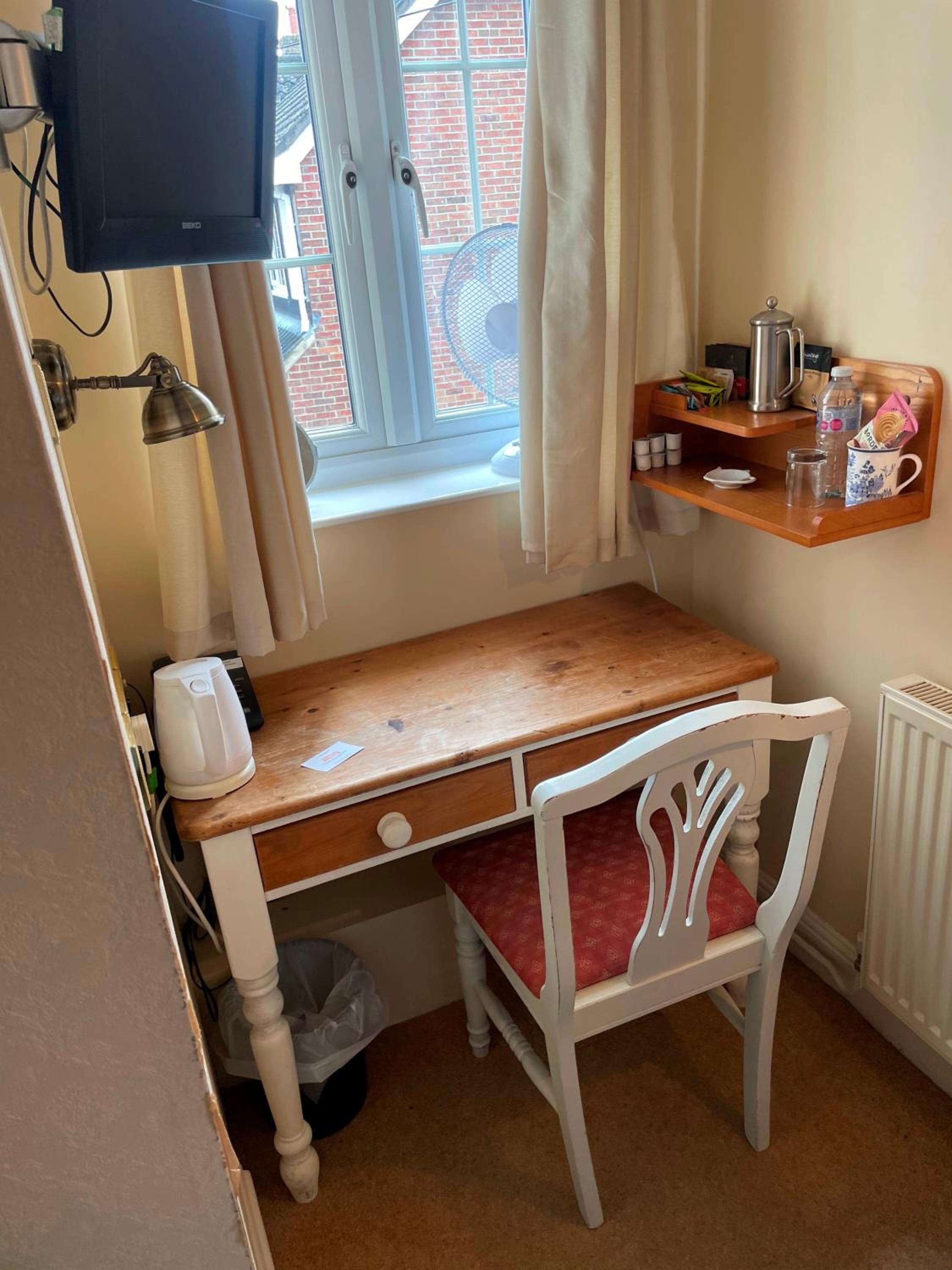 Single Room photo 2