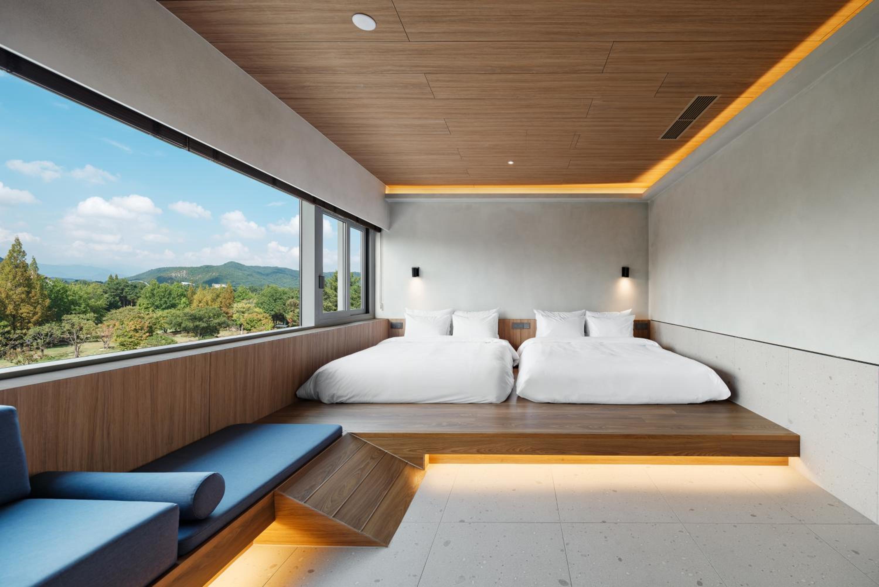 KINOCK PKG - KINOCK SUITE (Good morning service for 2 + Pet Park 1 day Pass)  - Photo 26