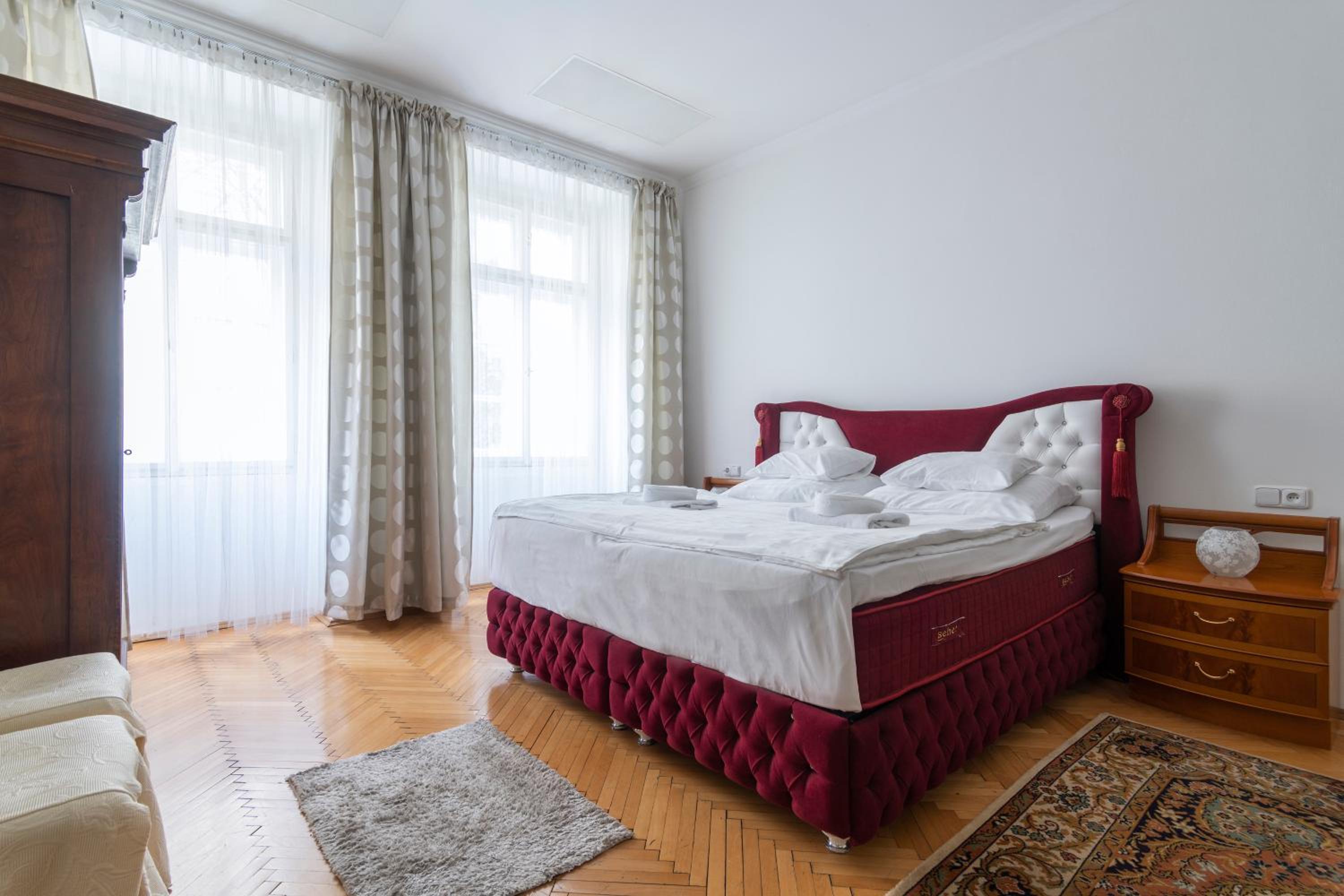 Two-Bedroom Apartment with Garden View