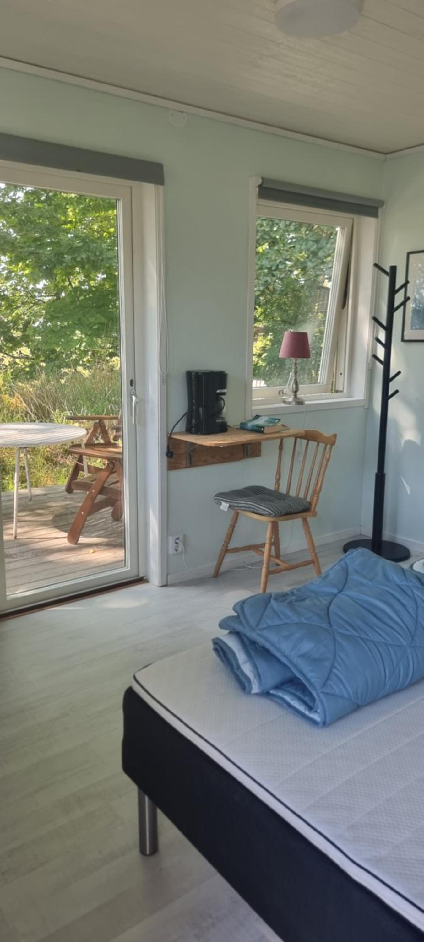 One-Bedroom House photo 1