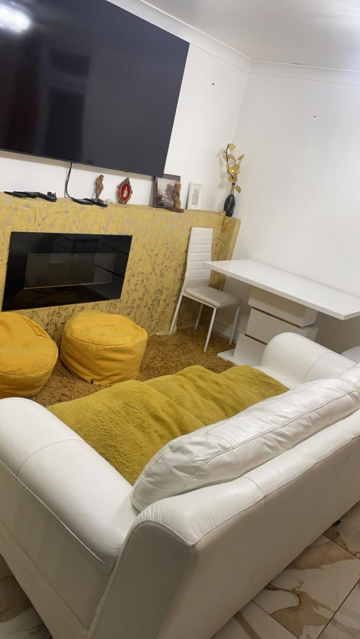Large Double Room photo 3