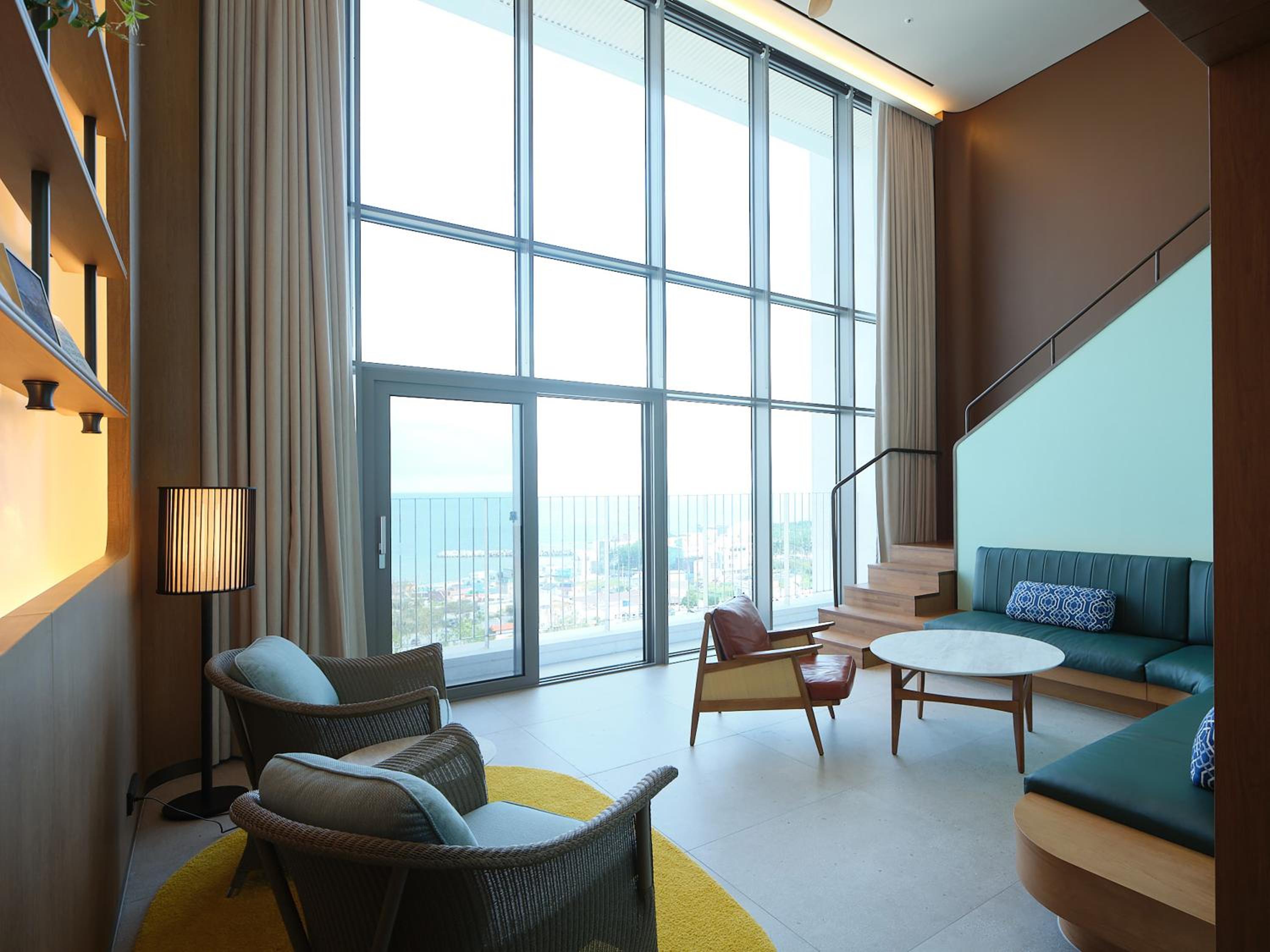 Cabin B Ocean Village View  - Photo 2