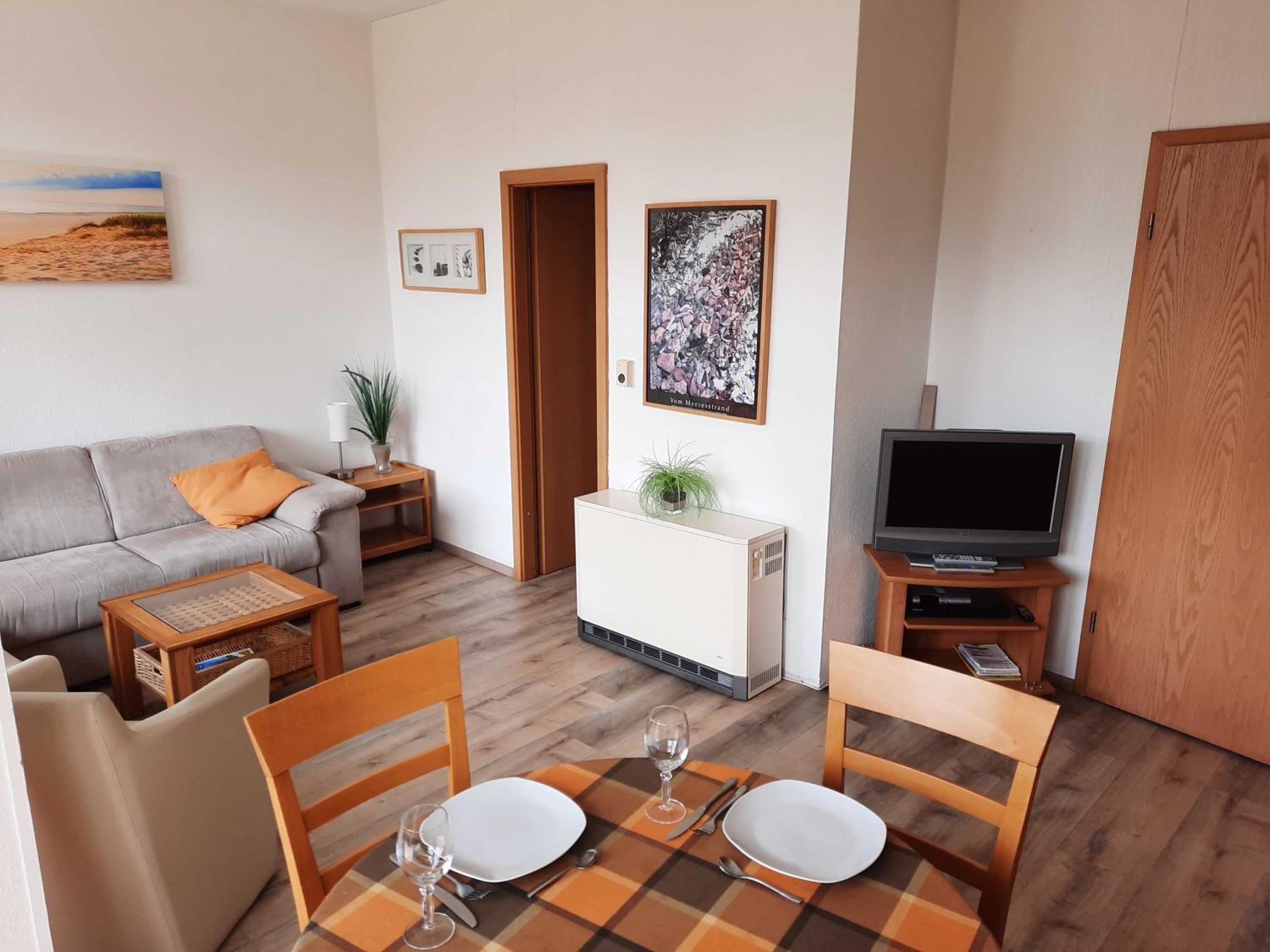 One-Bedroom Apartment with Terrace photo 1