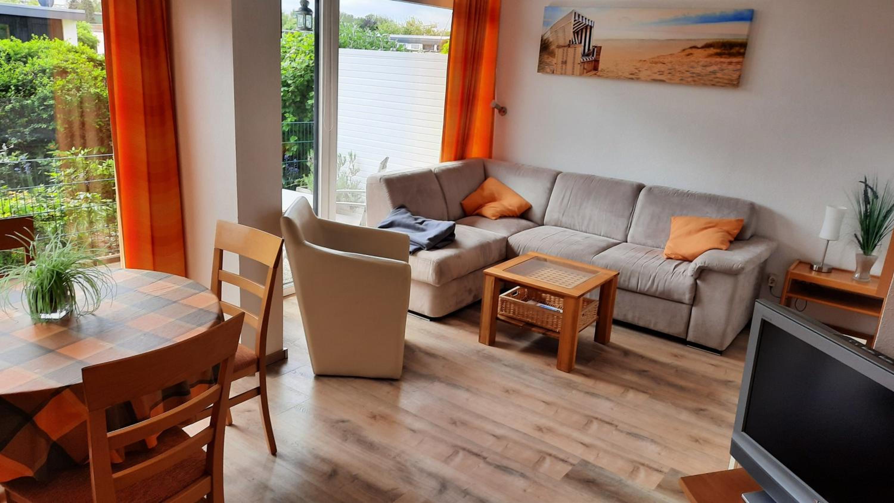 One-Bedroom Apartment with Terrace photo 3