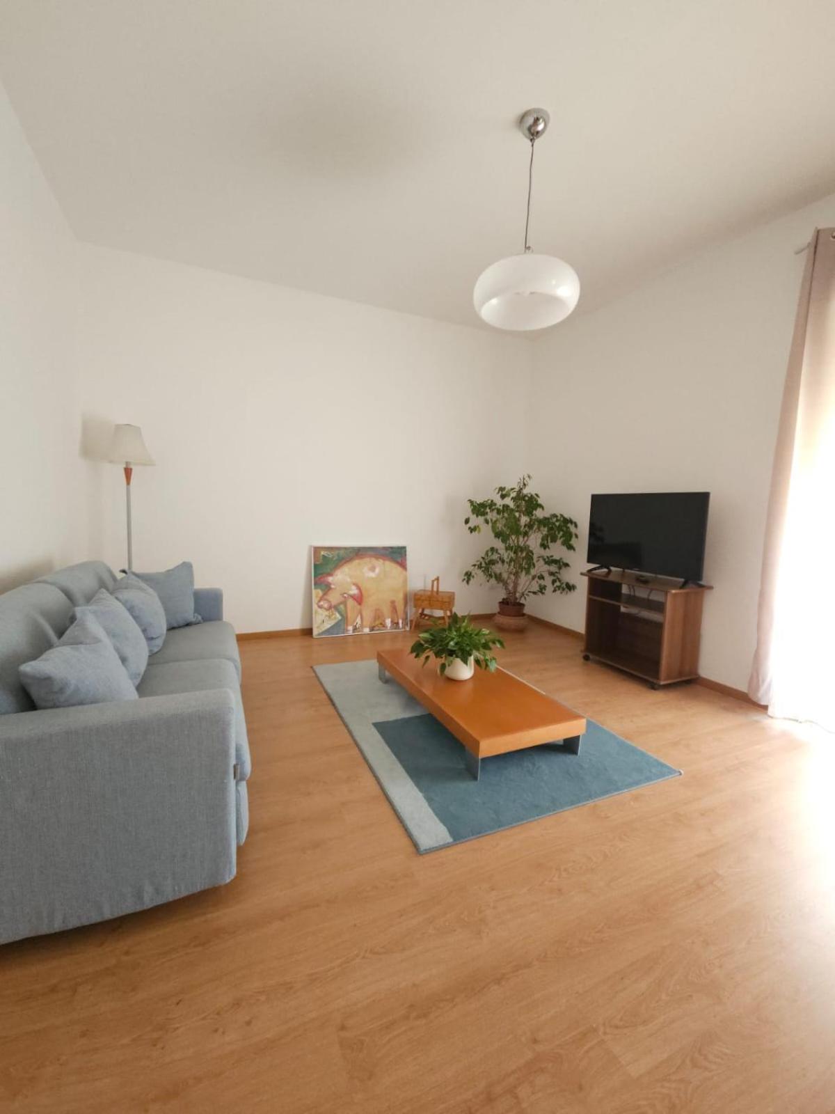 Three-Bedroom Apartment photo 2