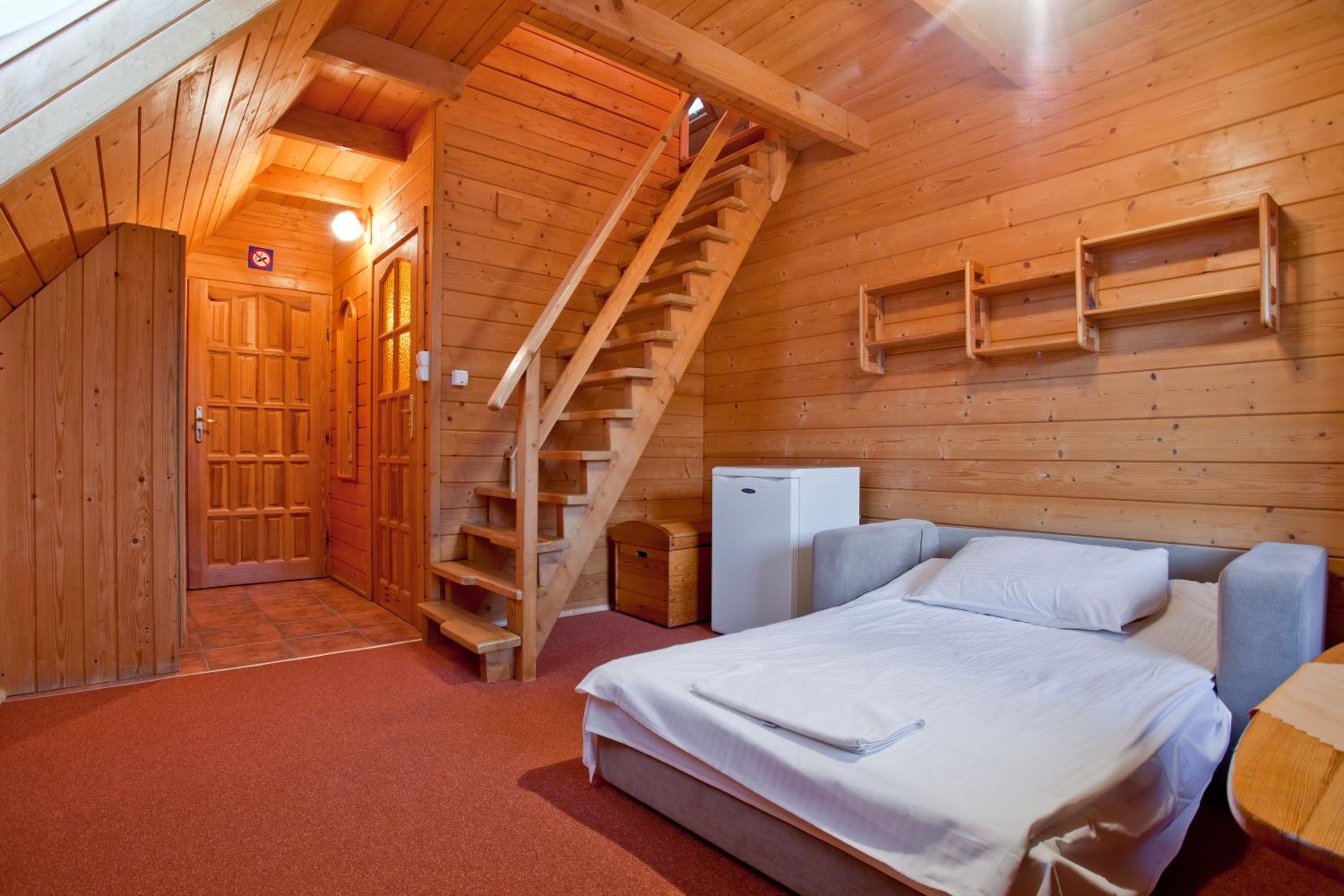 Maisonette photo 2