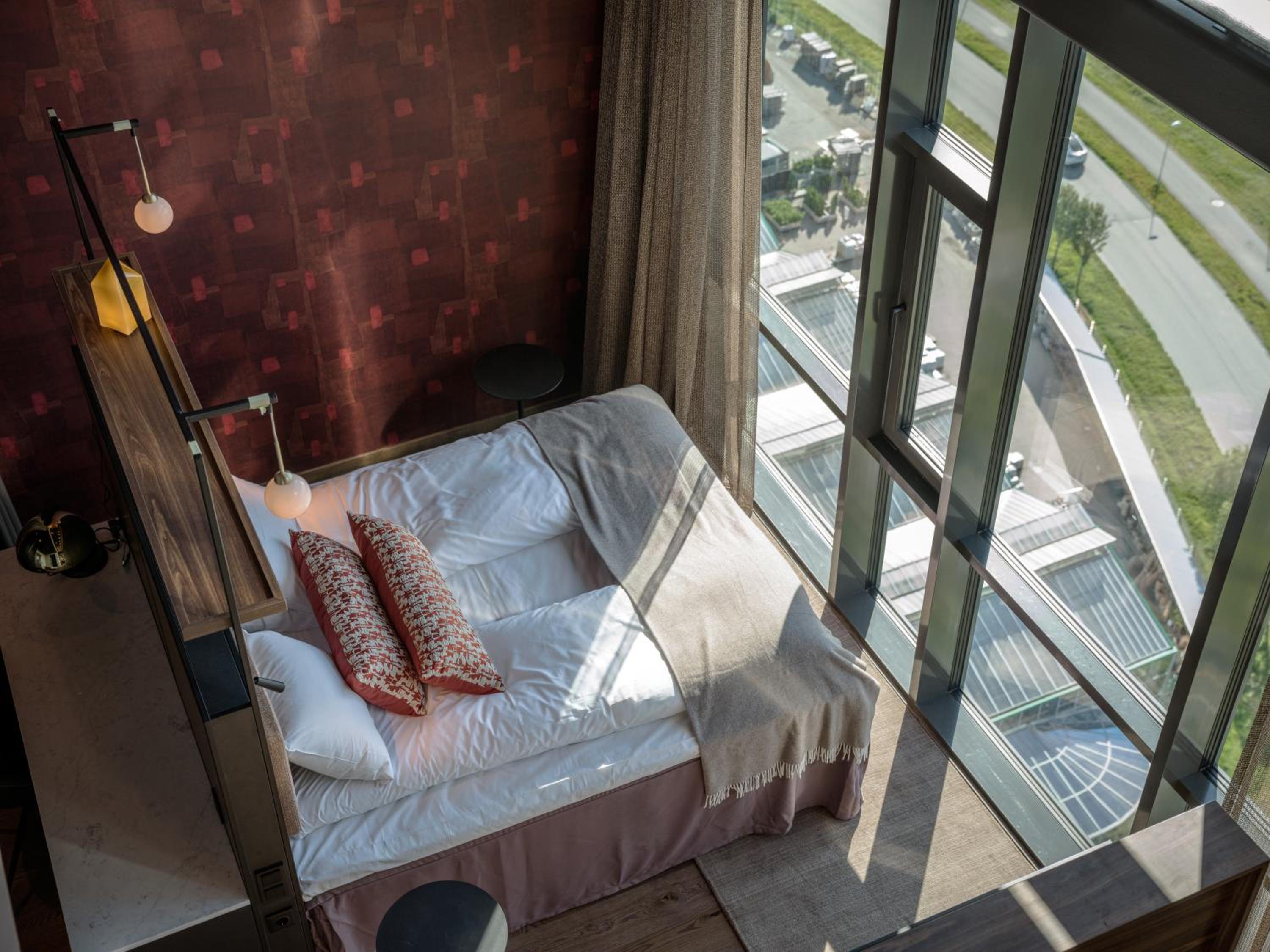 Suite - Photo 4