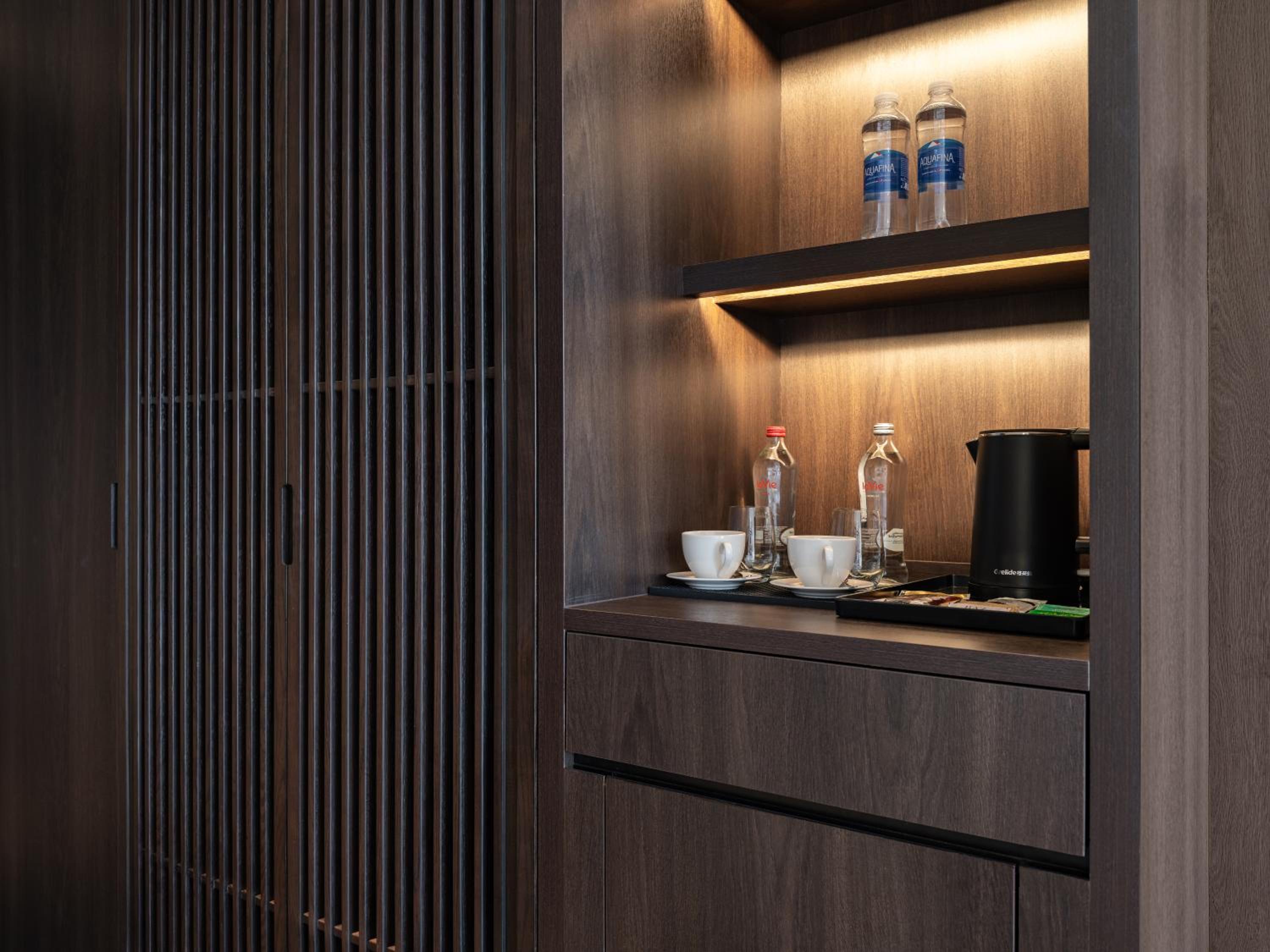 Premium River King Room With Bathtub - Club Lounge Access - Photo 2