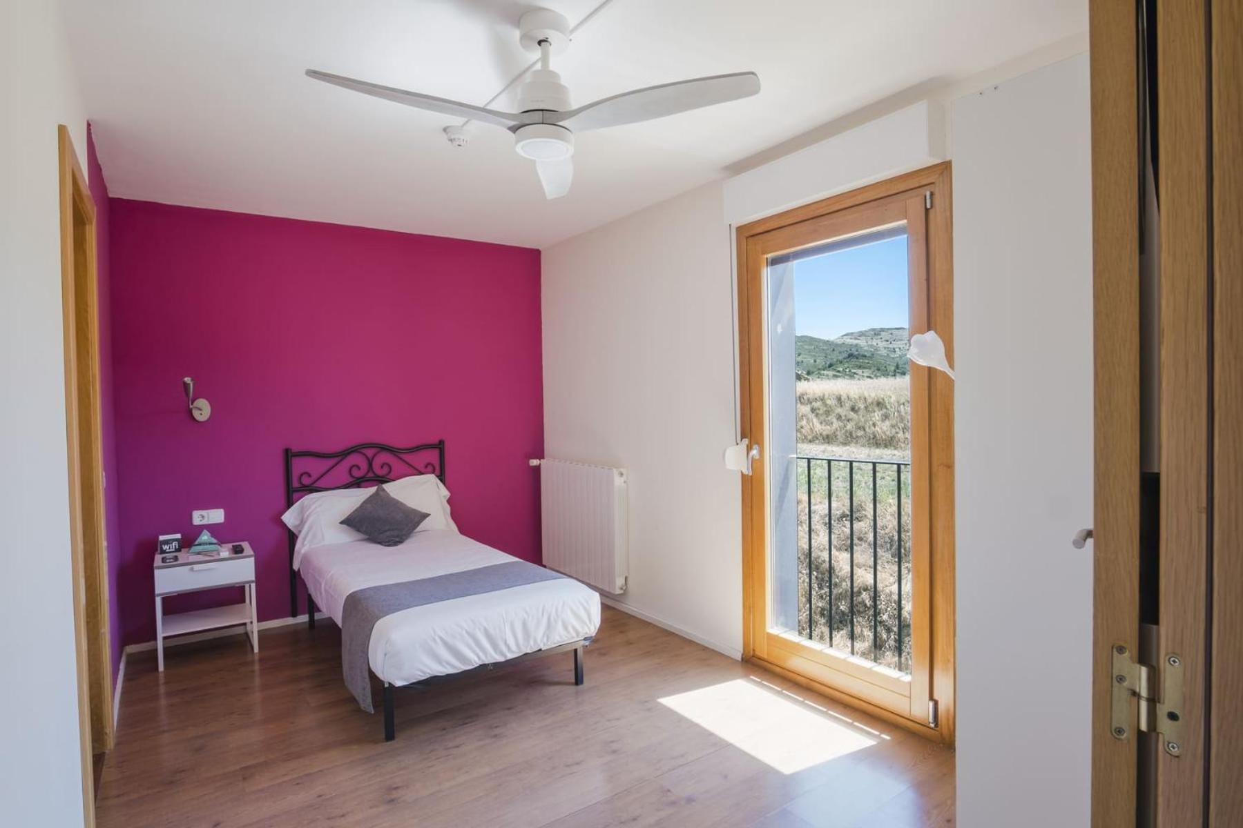 Single Room photo 3