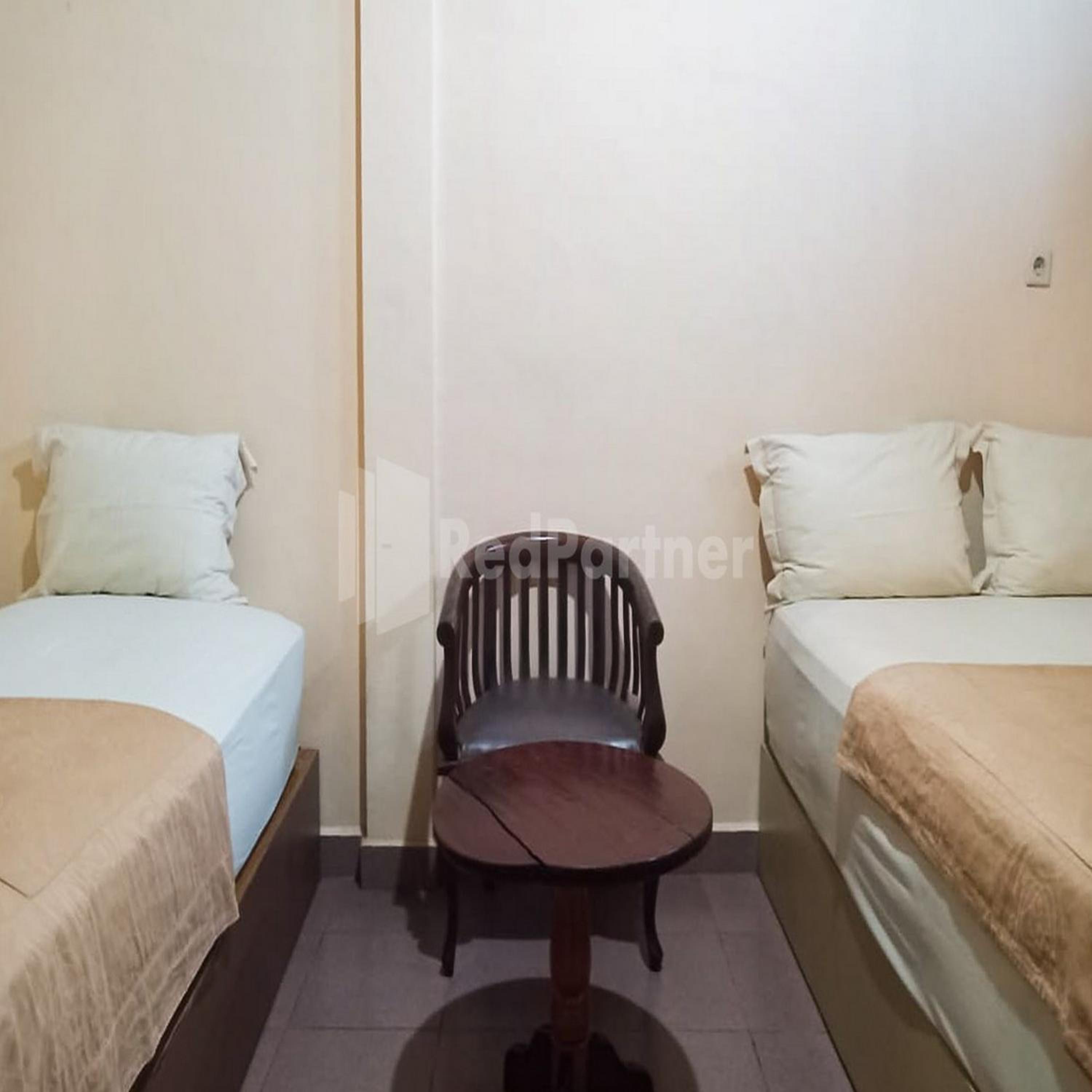Deluxe Twin Room photo 3