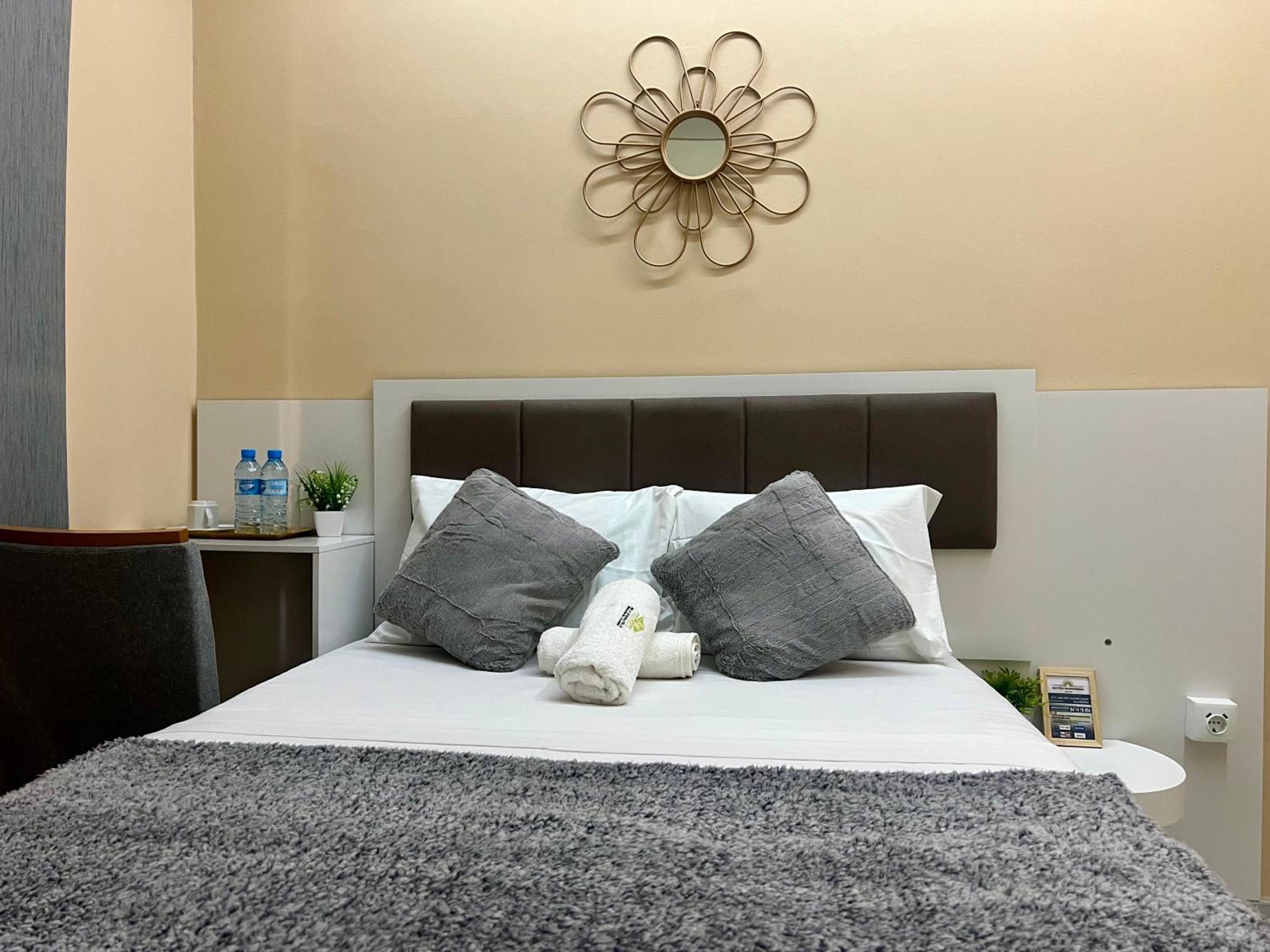 Double Room with Private Bathroom photo 3