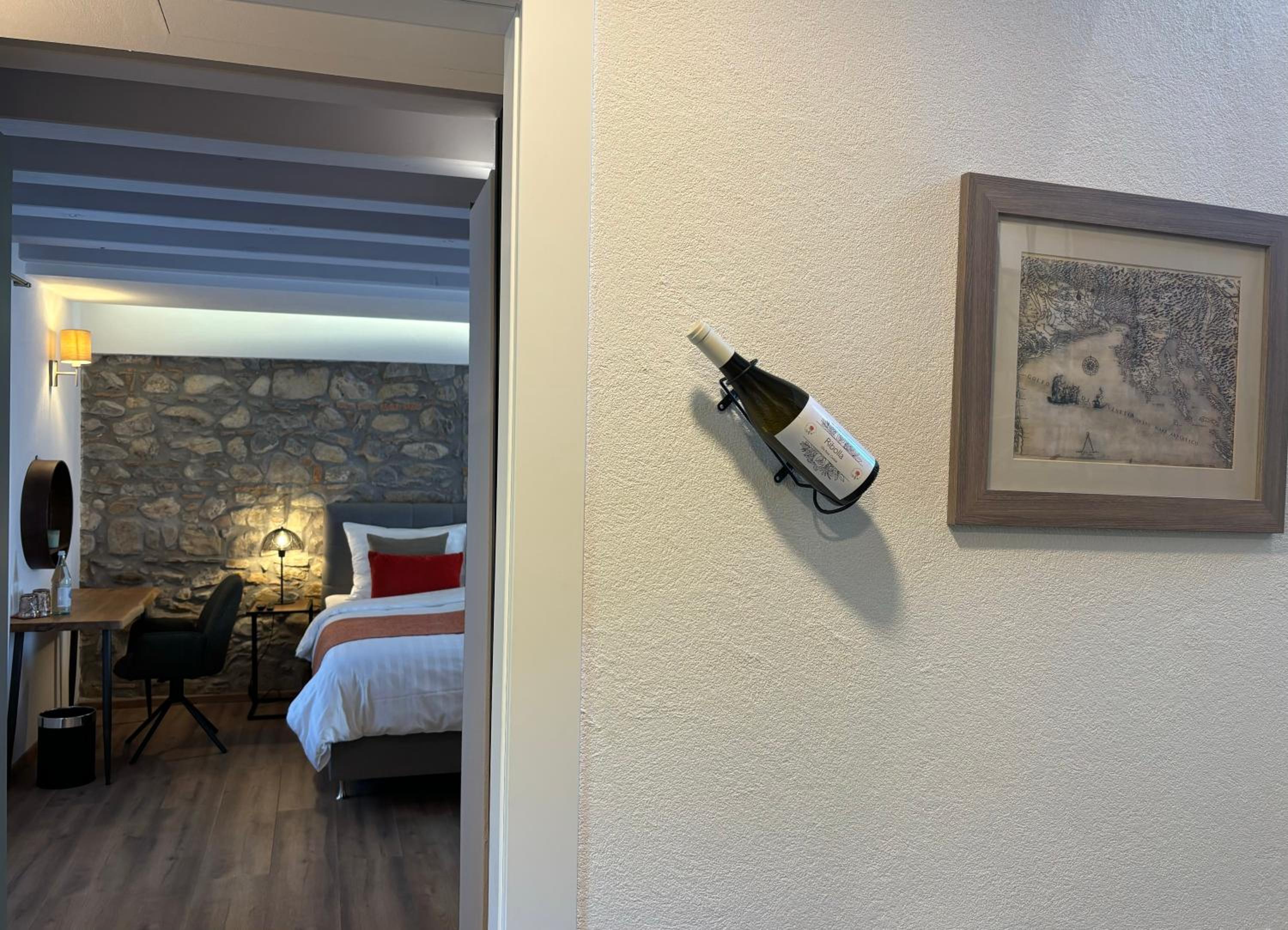 Superior King Room photo 1