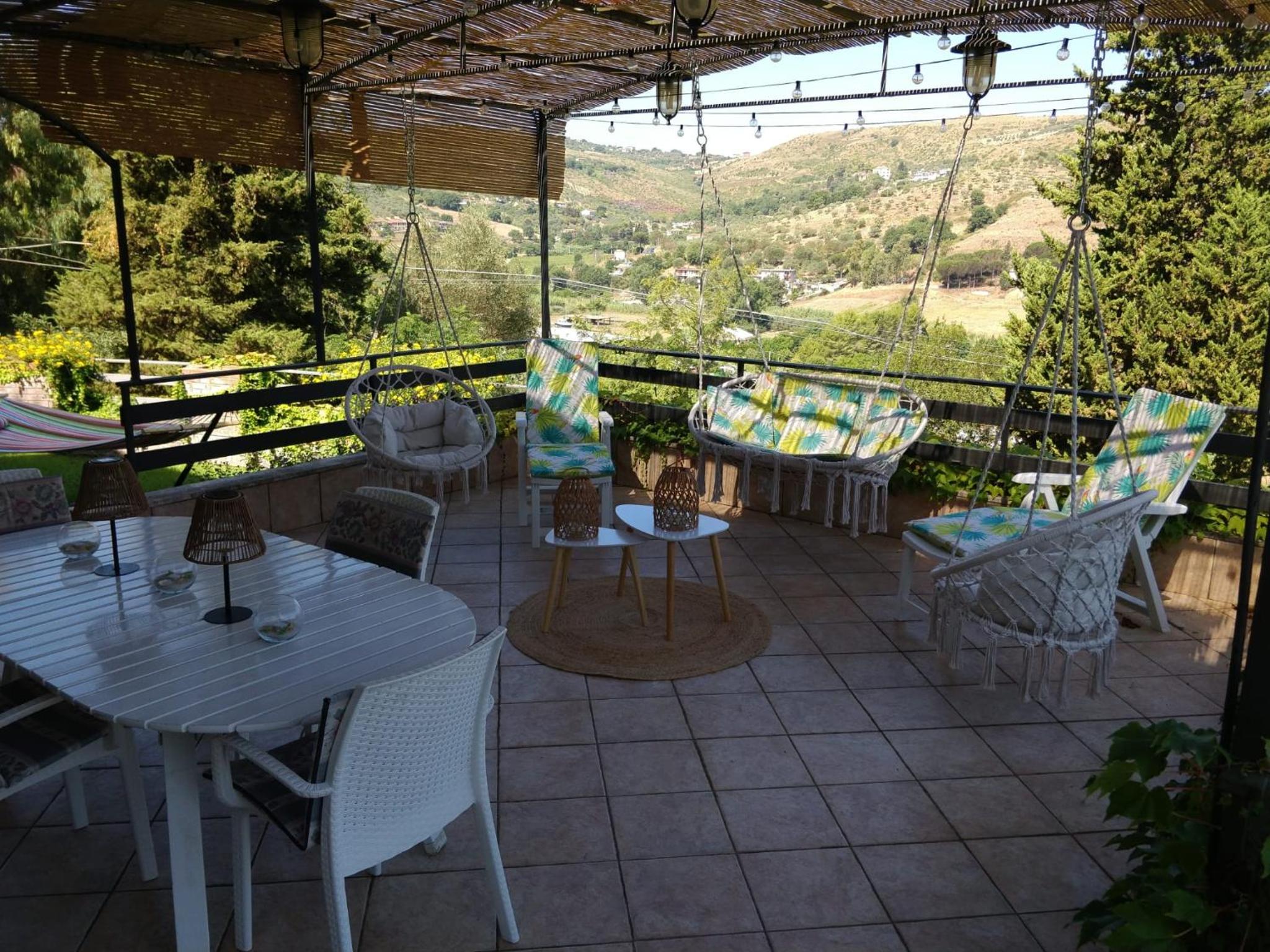 Villa photo 2