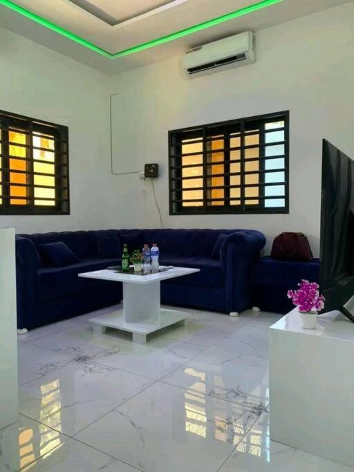 Villa photo 1