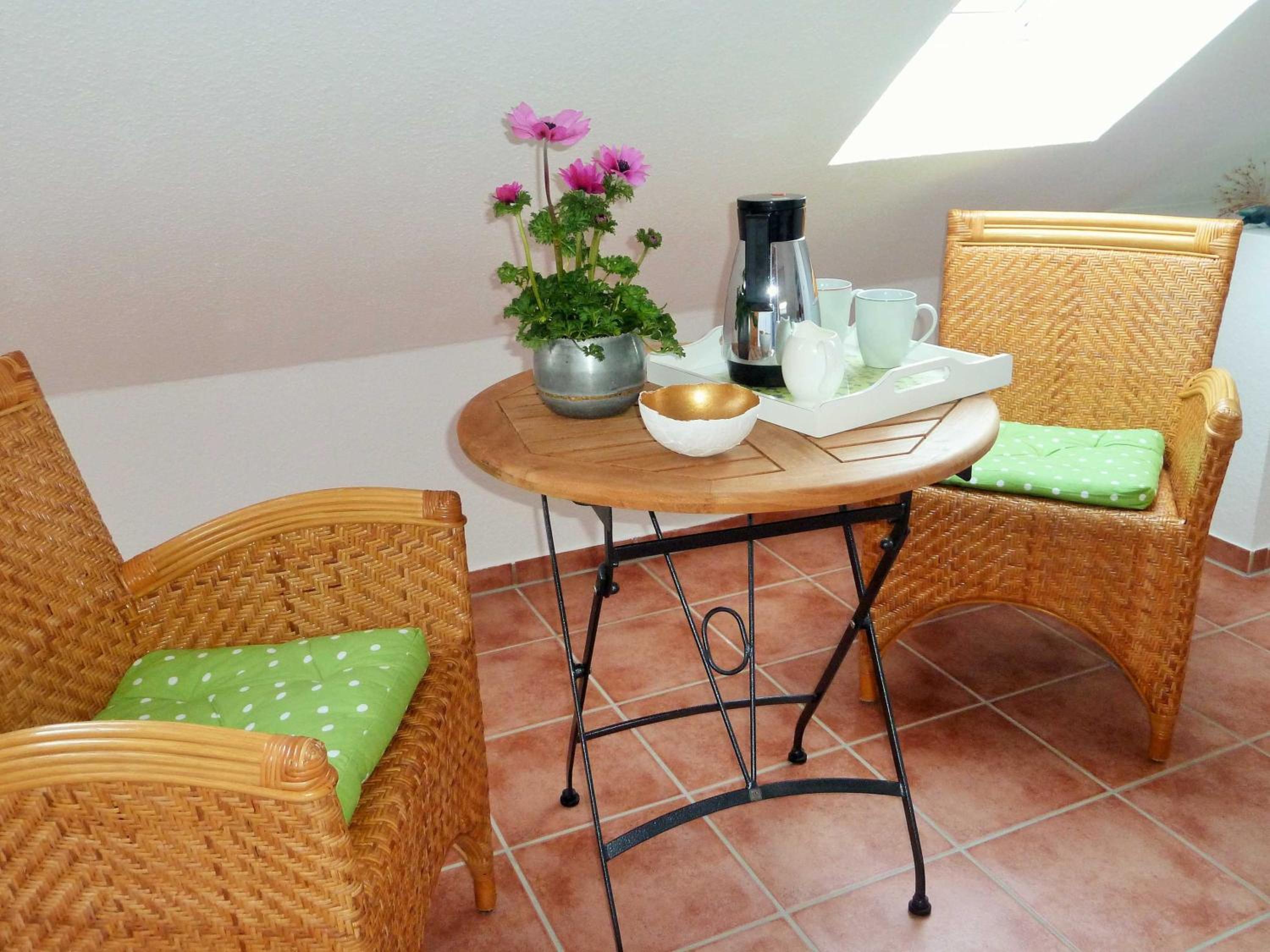 One-Bedroom Apartment with Balcony photo 3