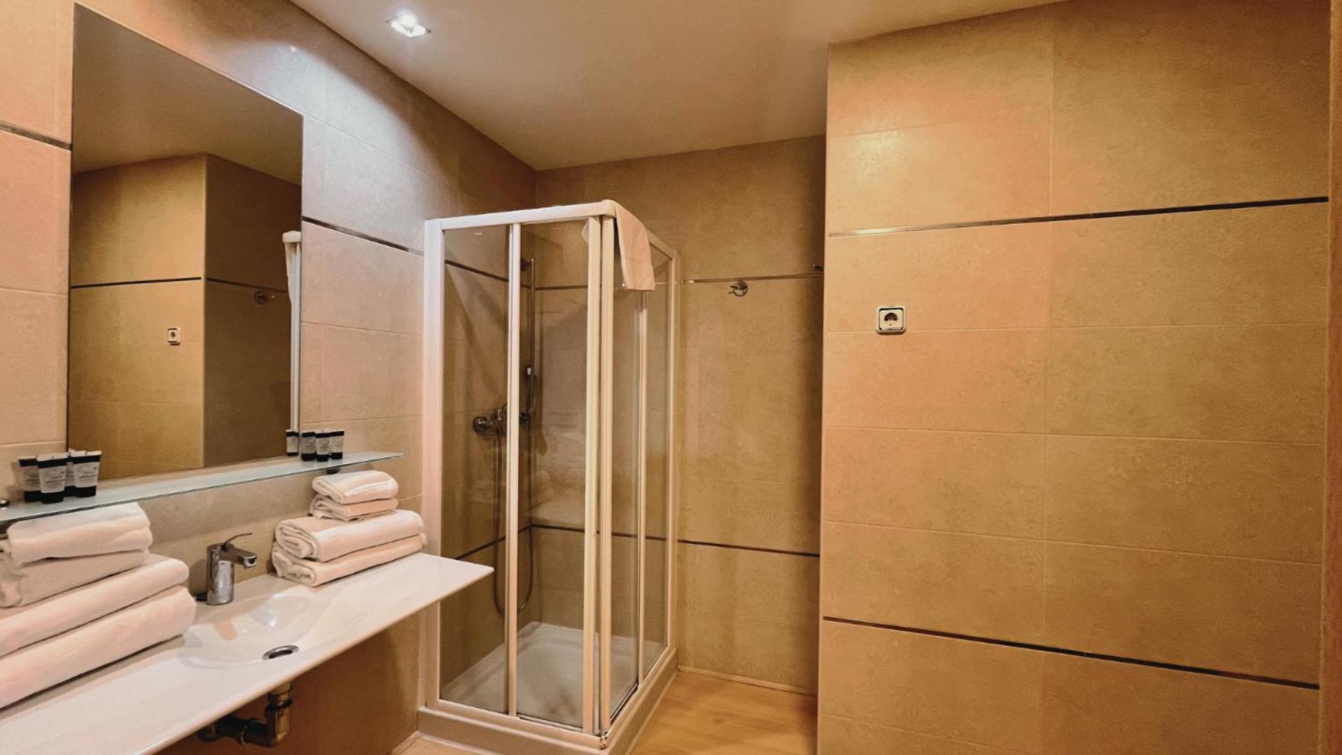 Superior Apartment - Photo 5