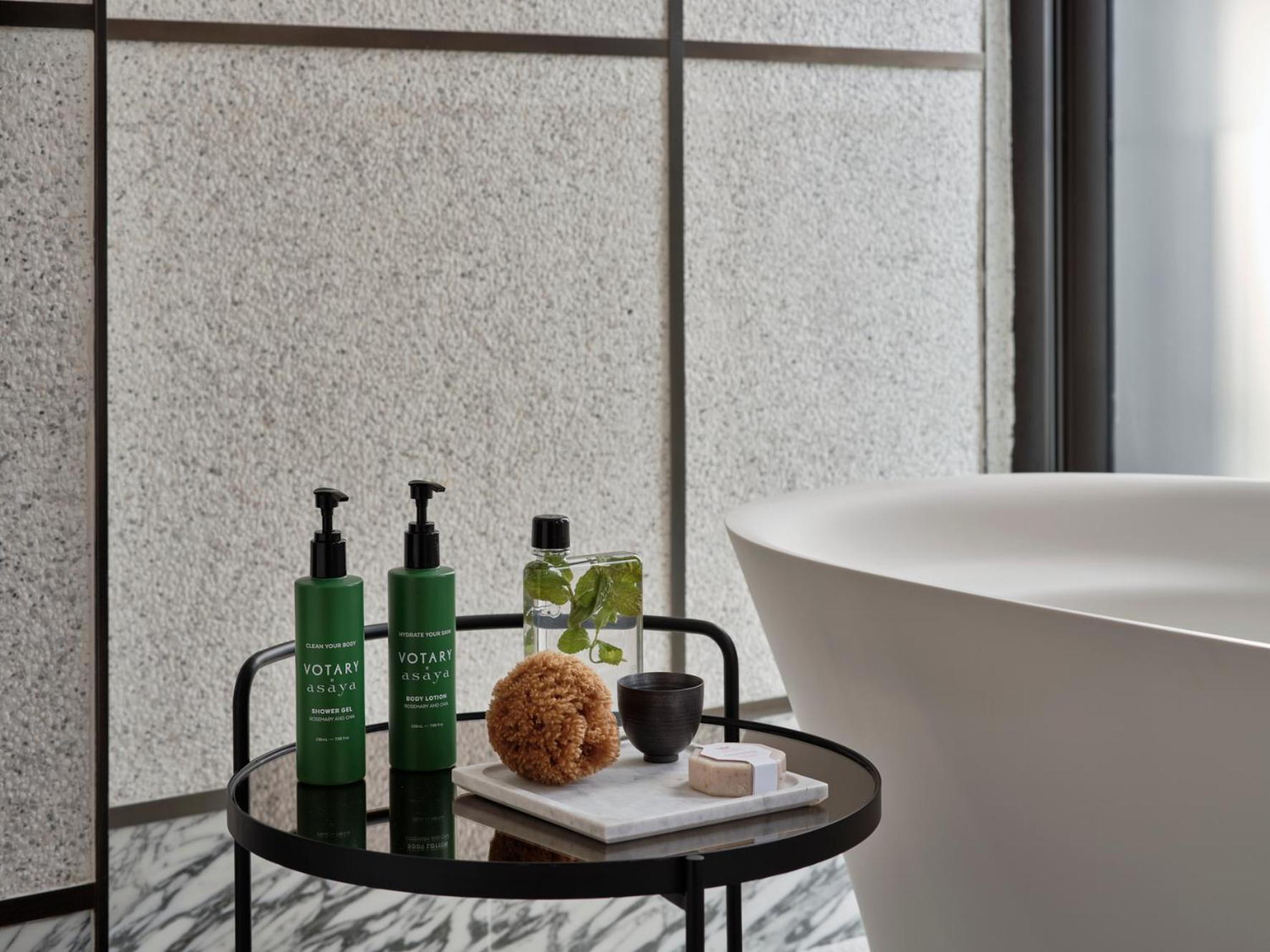 Asaya Suite