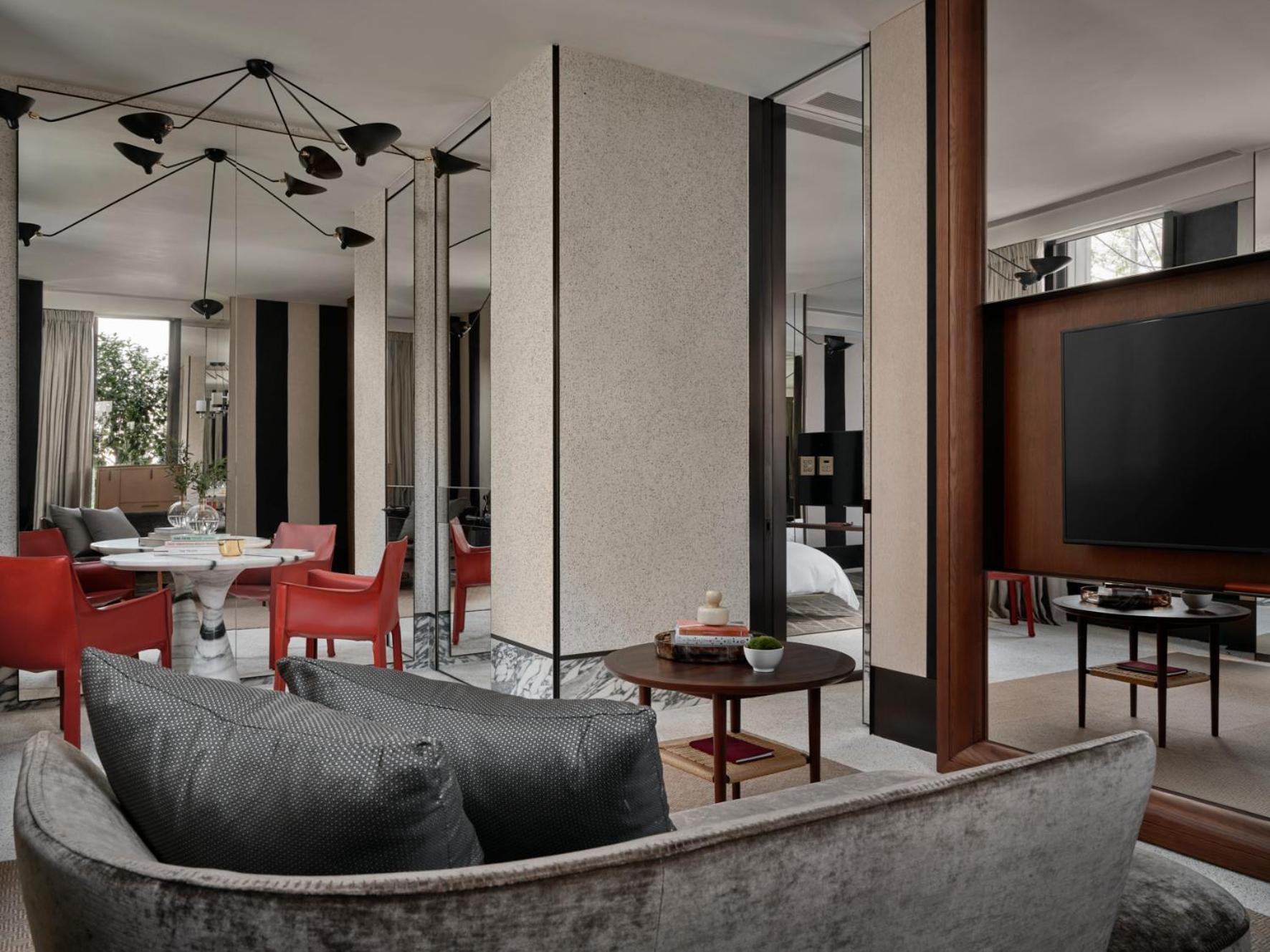 Asaya Suite
