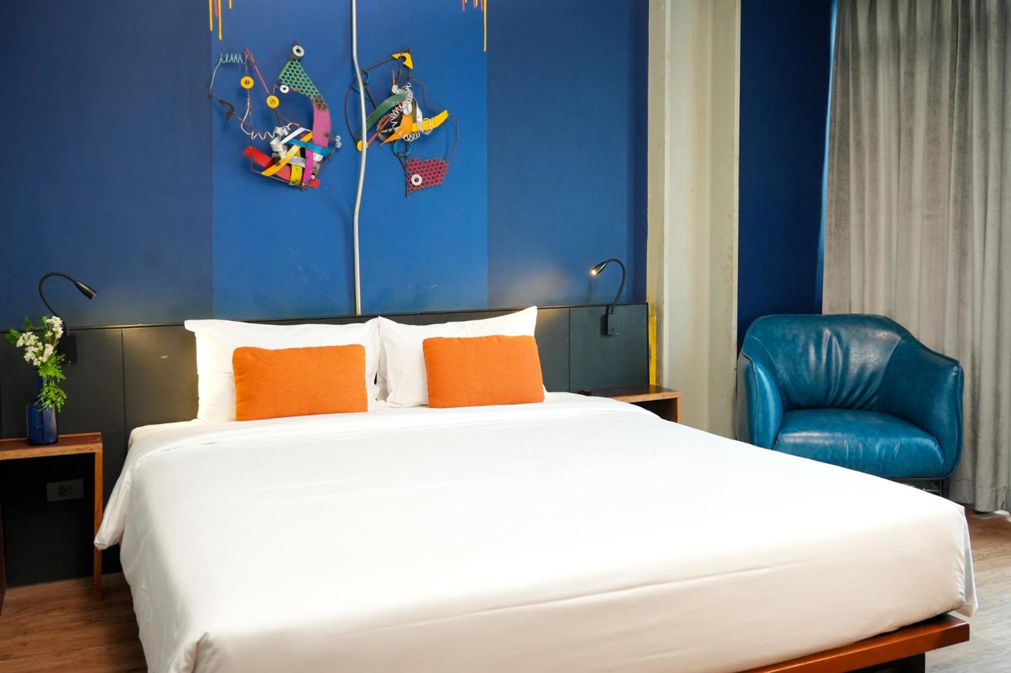 Standard Double Room with Balcony photo 2