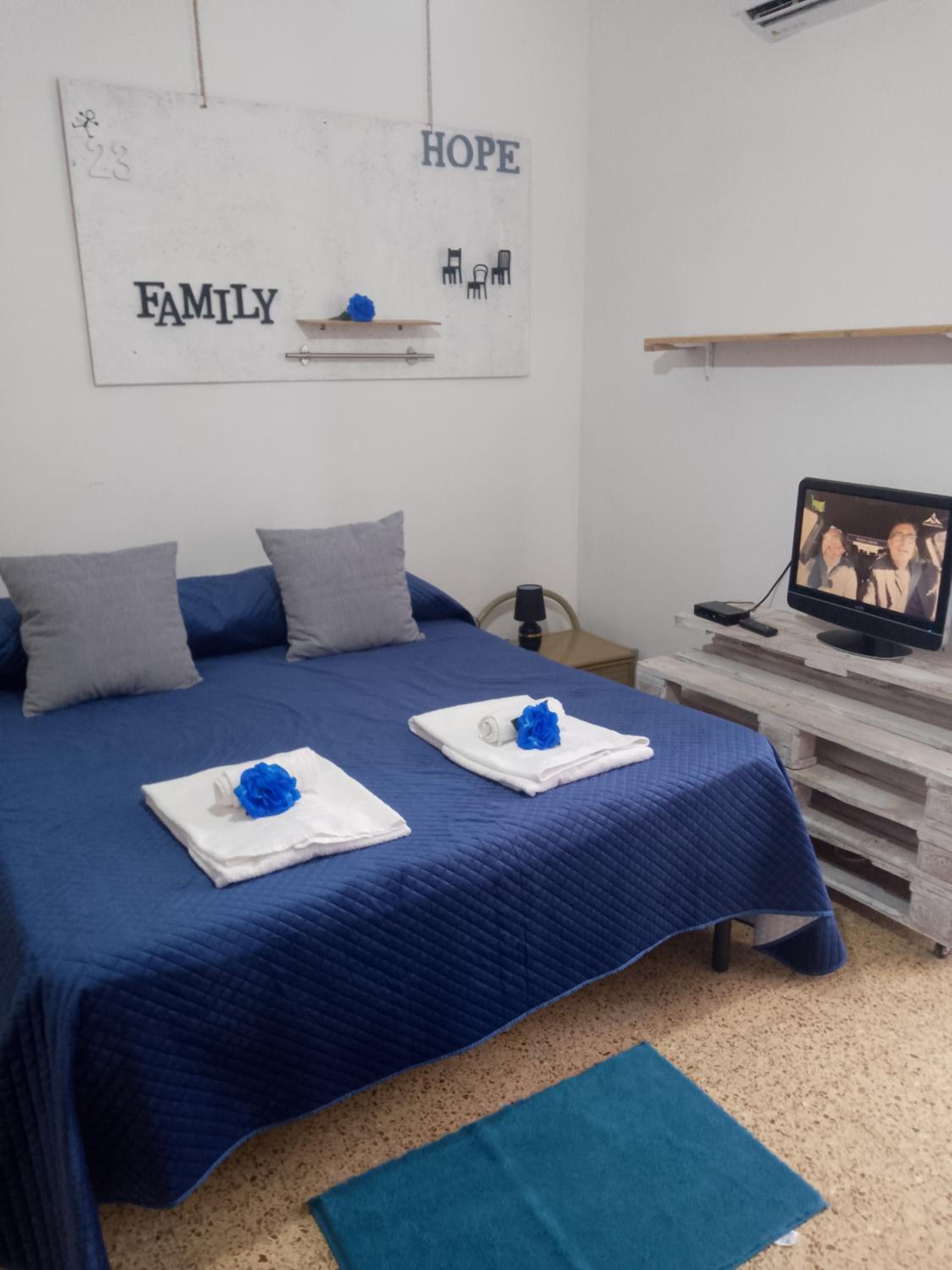 One-Bedroom House