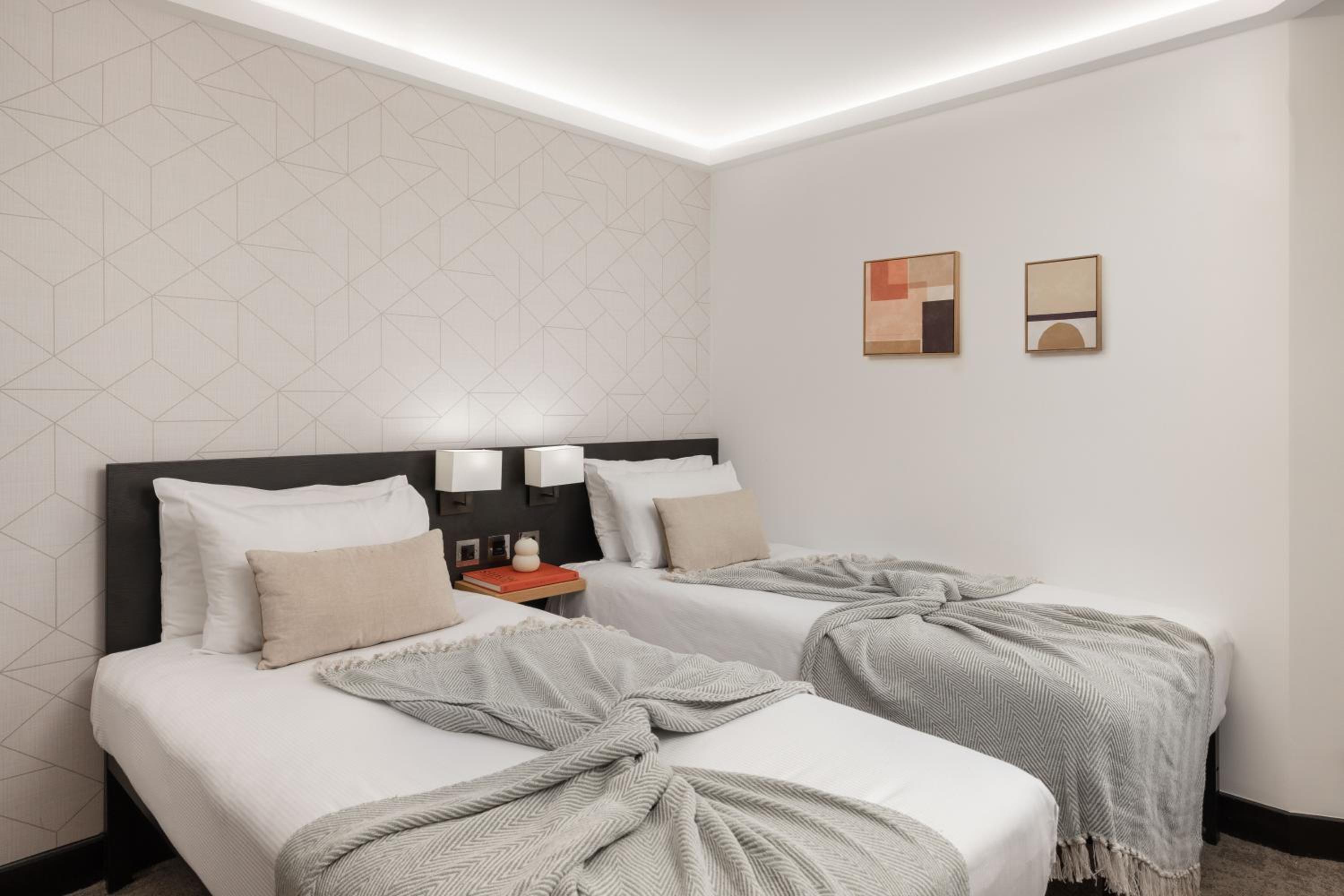Signature Twin Room