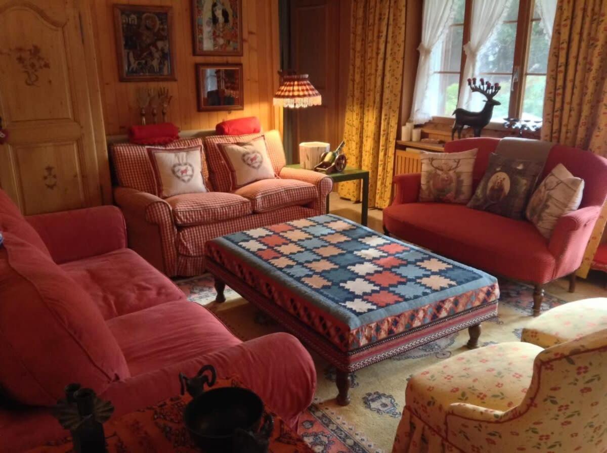 Three-Bedroom House photo 1