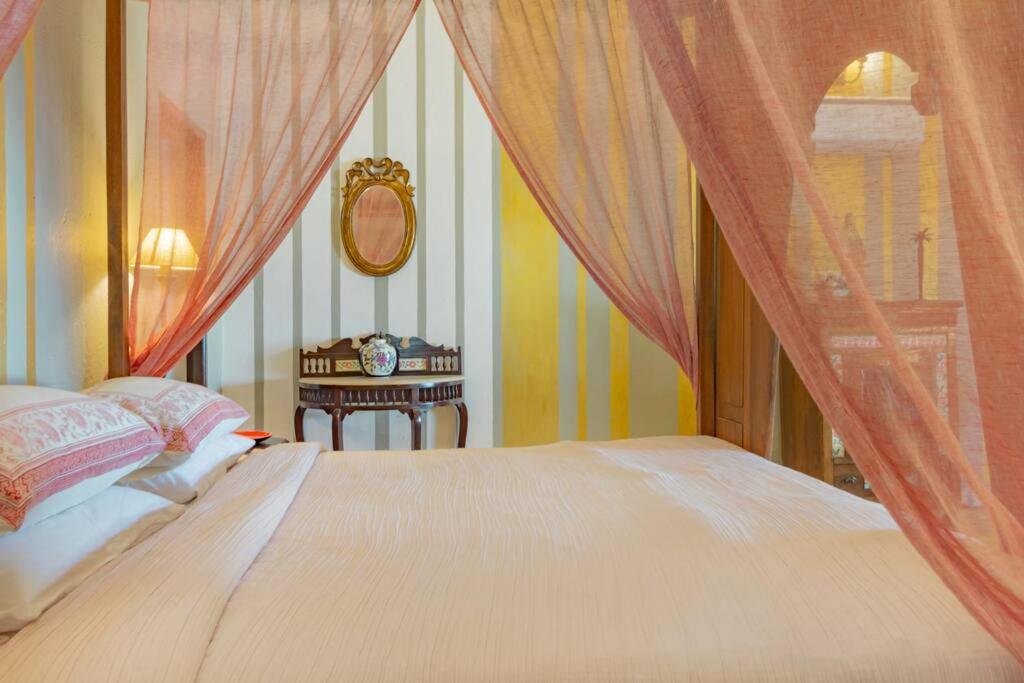 Villa photo 1
