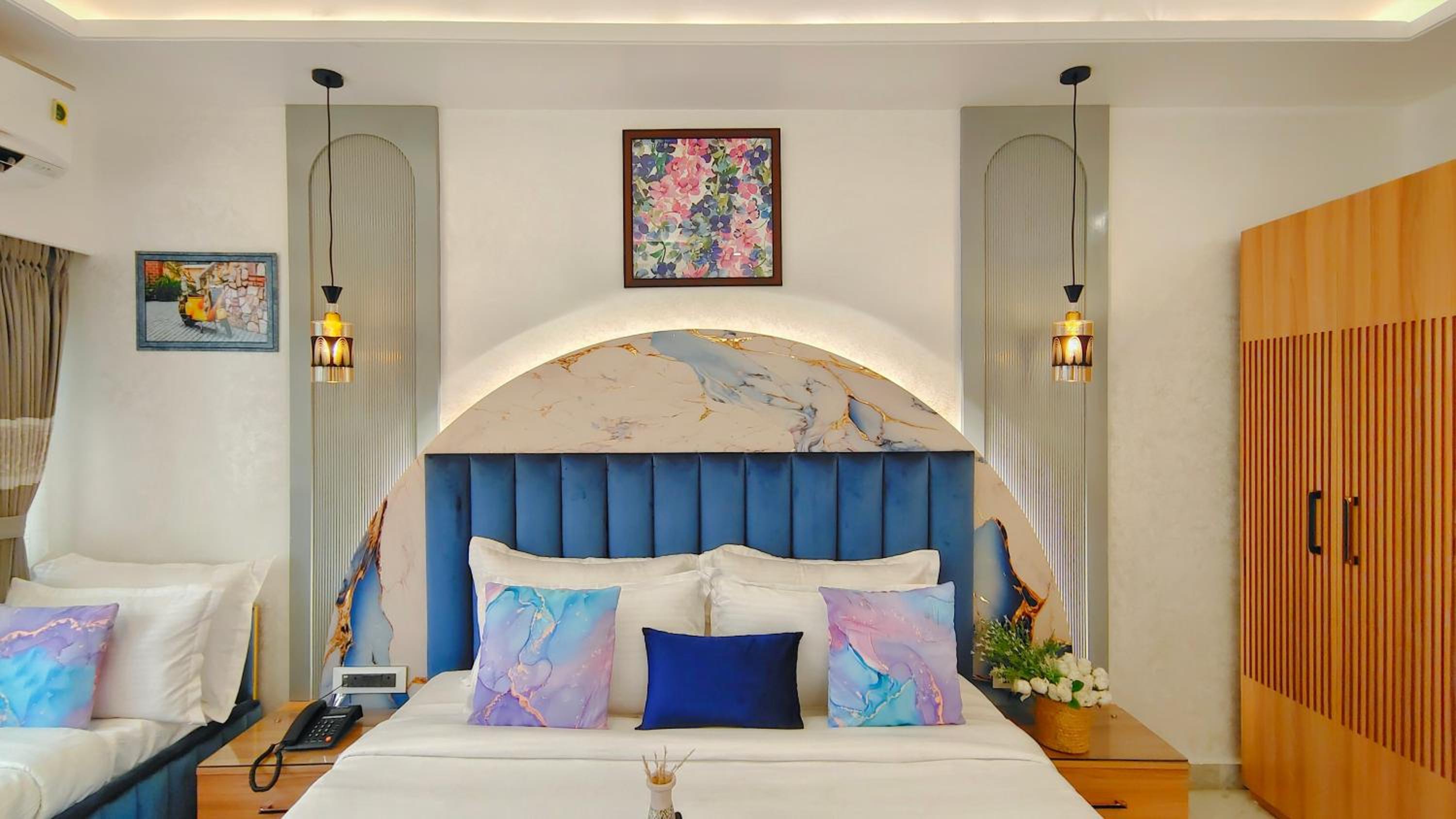 Premier Triple Room with Daybed: Enjoy 10% off on - F&B, Spa, car Hire, Complimentary Welcome Drink & Hi-Tea, Candlelight Dinner & Room Decoration Available  - Photo 12