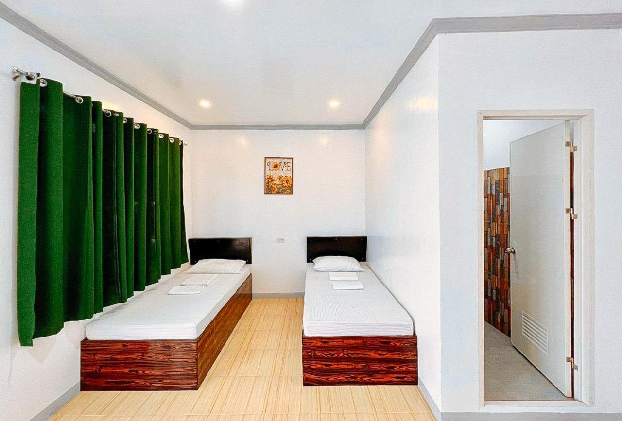 Standard Twin Room photo 1