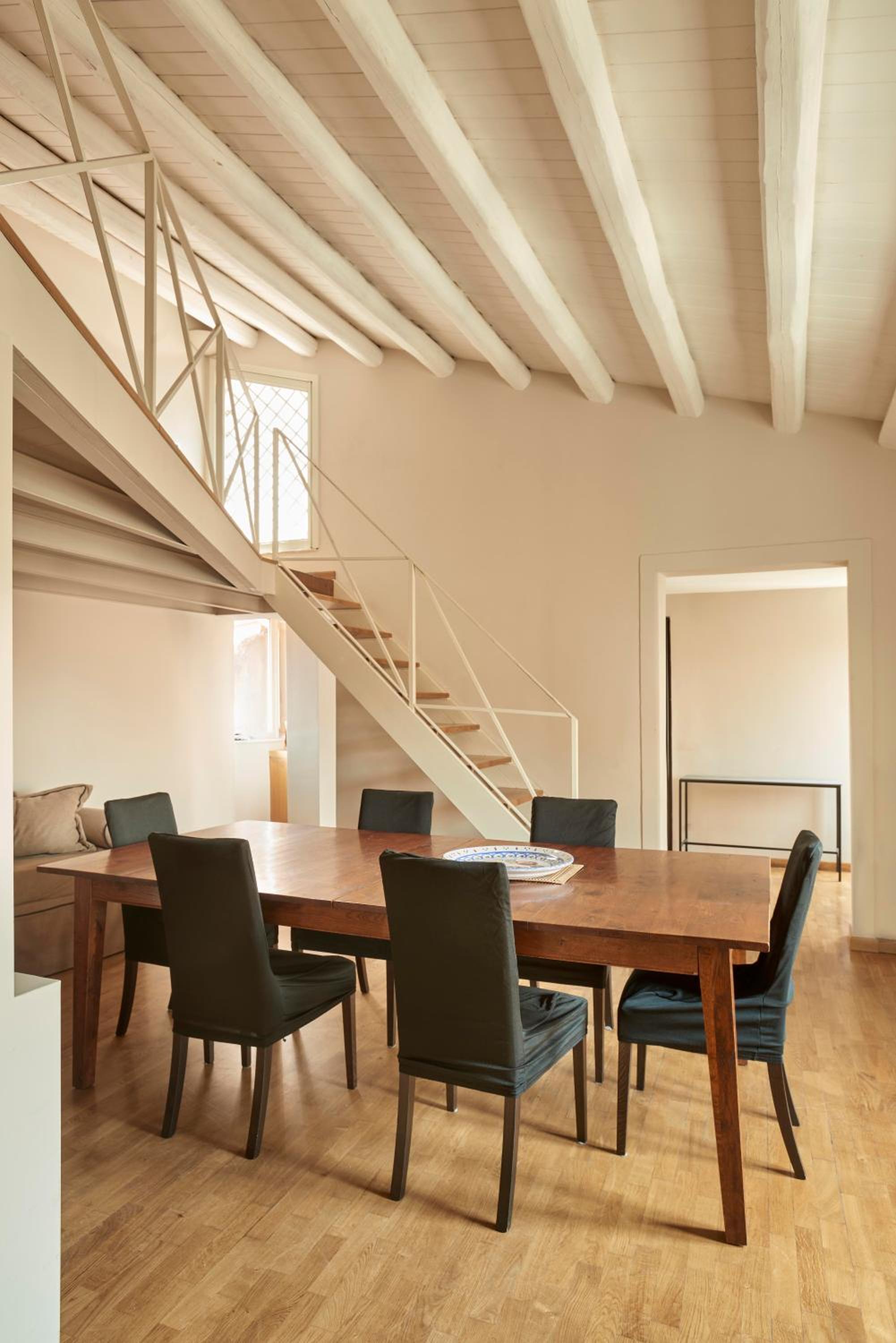 Apartment with Terrace - Photo 6