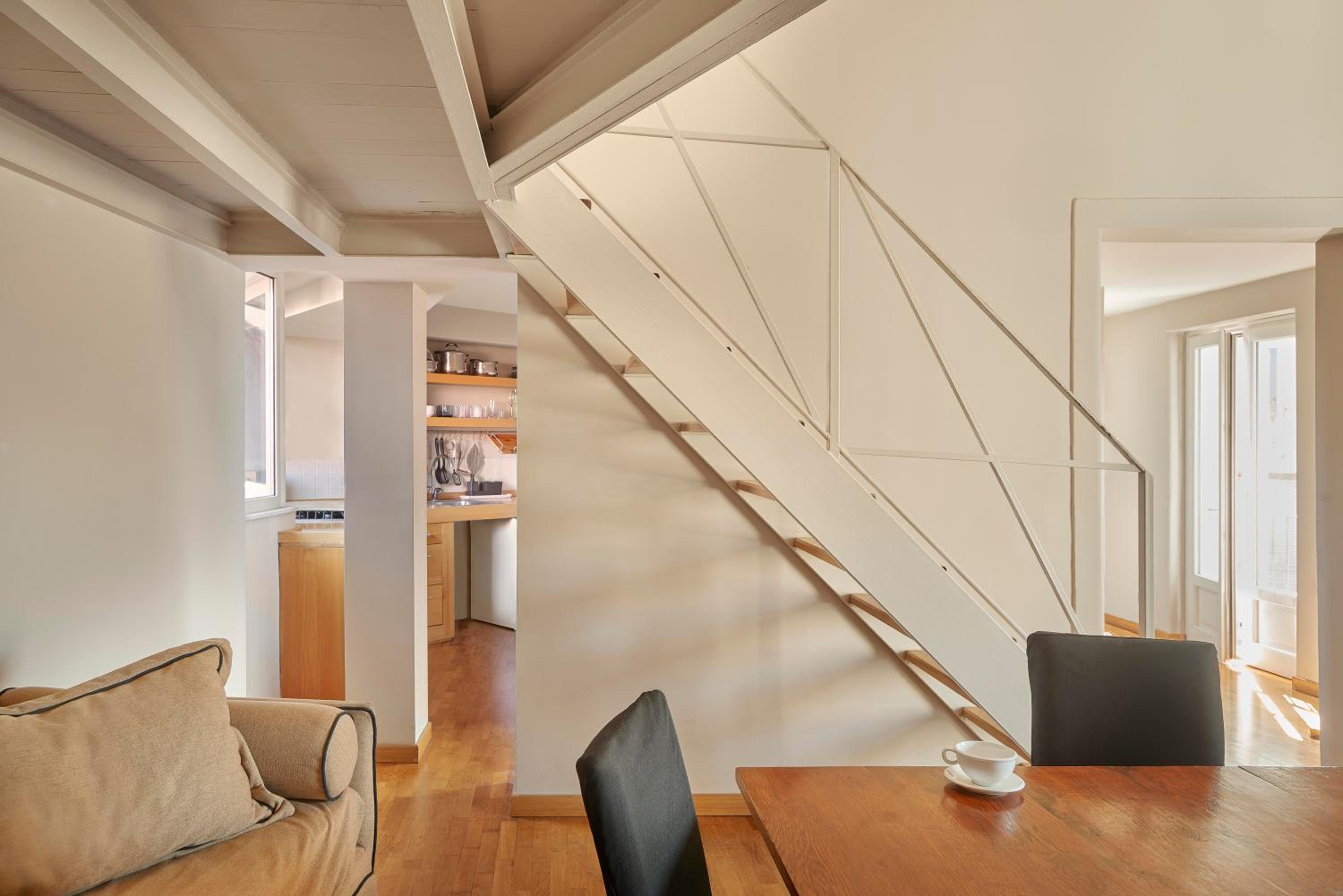 Apartment with Terrace - Photo 1
