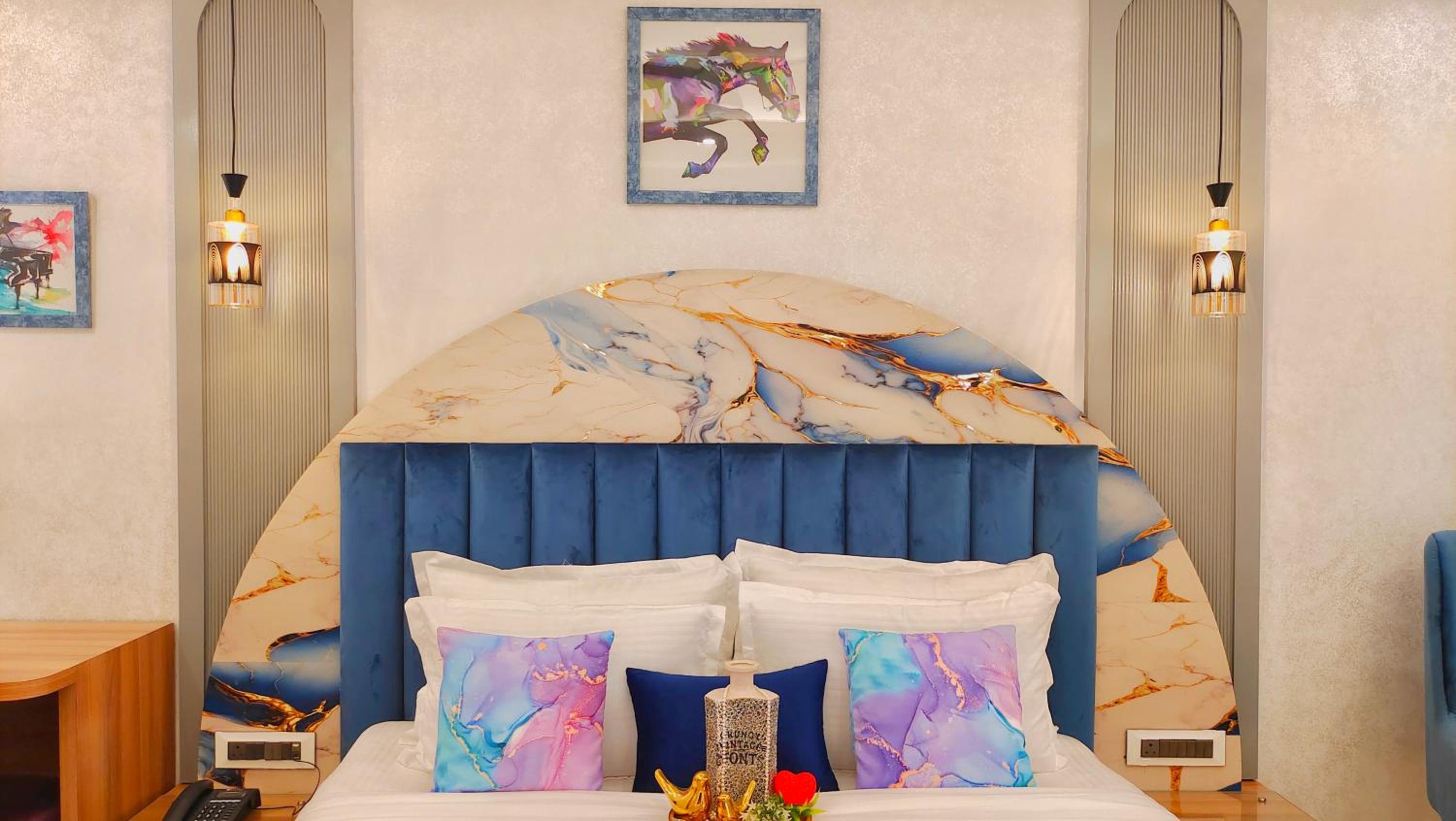 Premium Room with European Style Décor and City View: Enjoy 10% off on - F&B, Spa, car Hire, Complimentary Welcome Drink & Hi-Tea, Candlelight Dinner & Room Decoration Available  - Photo 16
