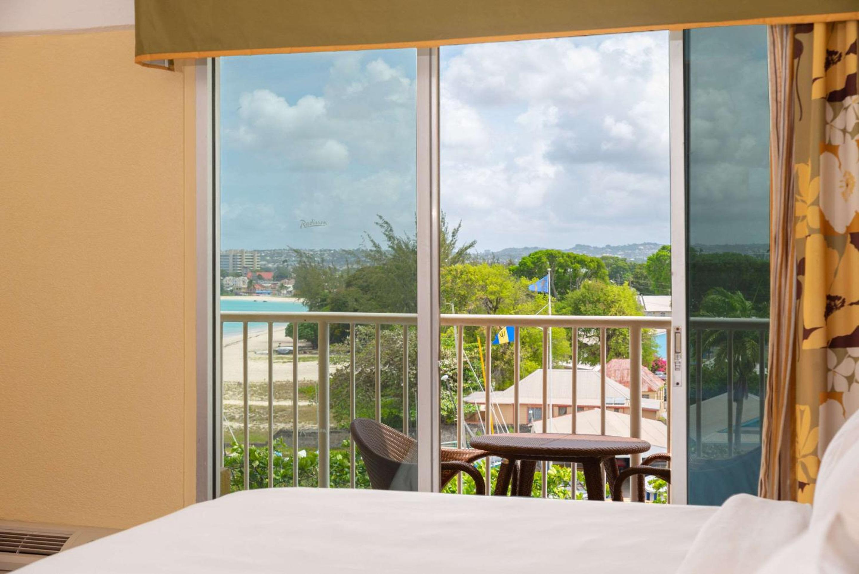 King Suite with Ocean View - Non Smoking