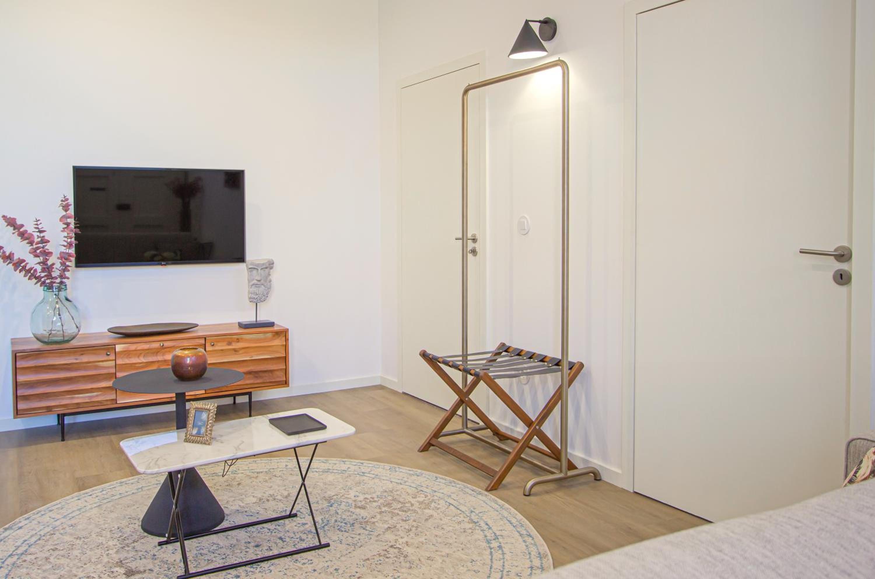 Apartment - Ground Floor photo 3