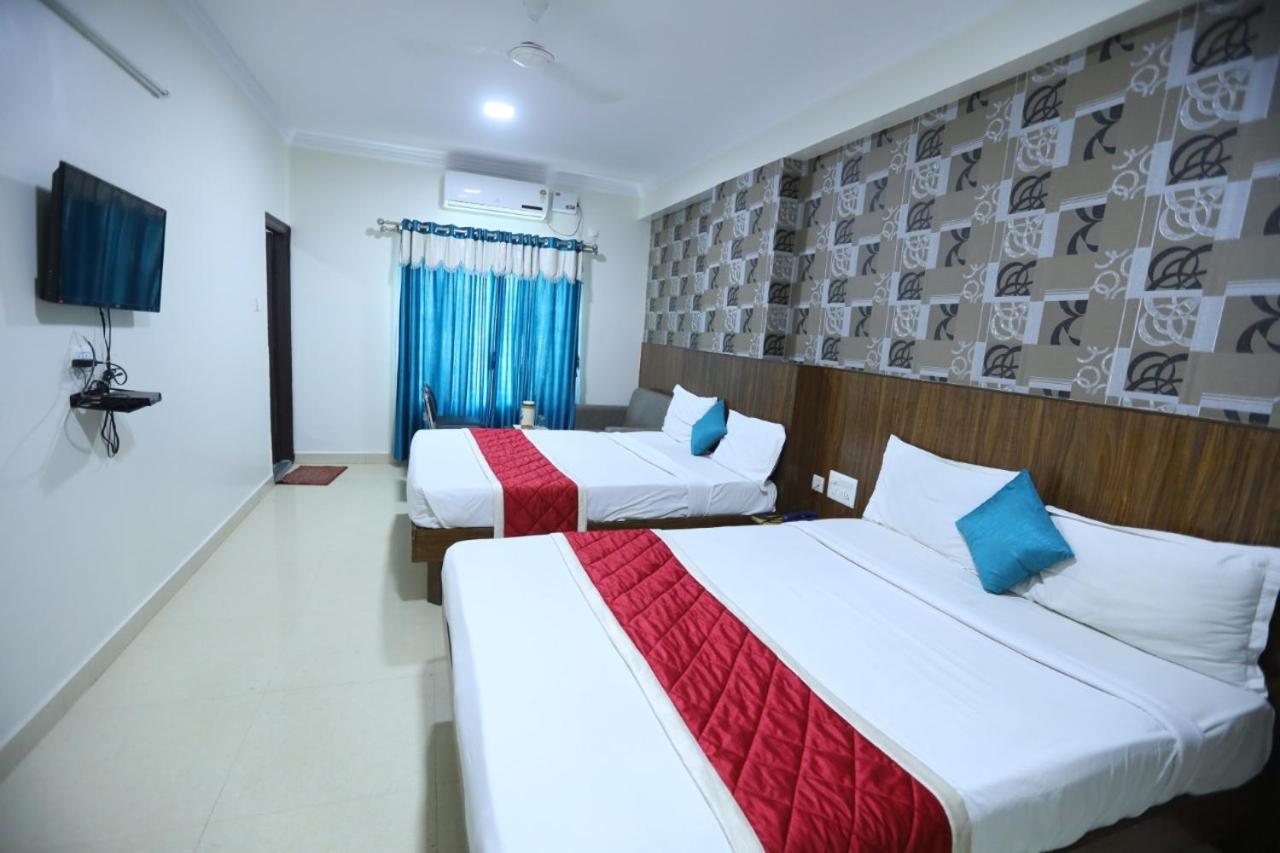 Quadruple Room - Photo 4