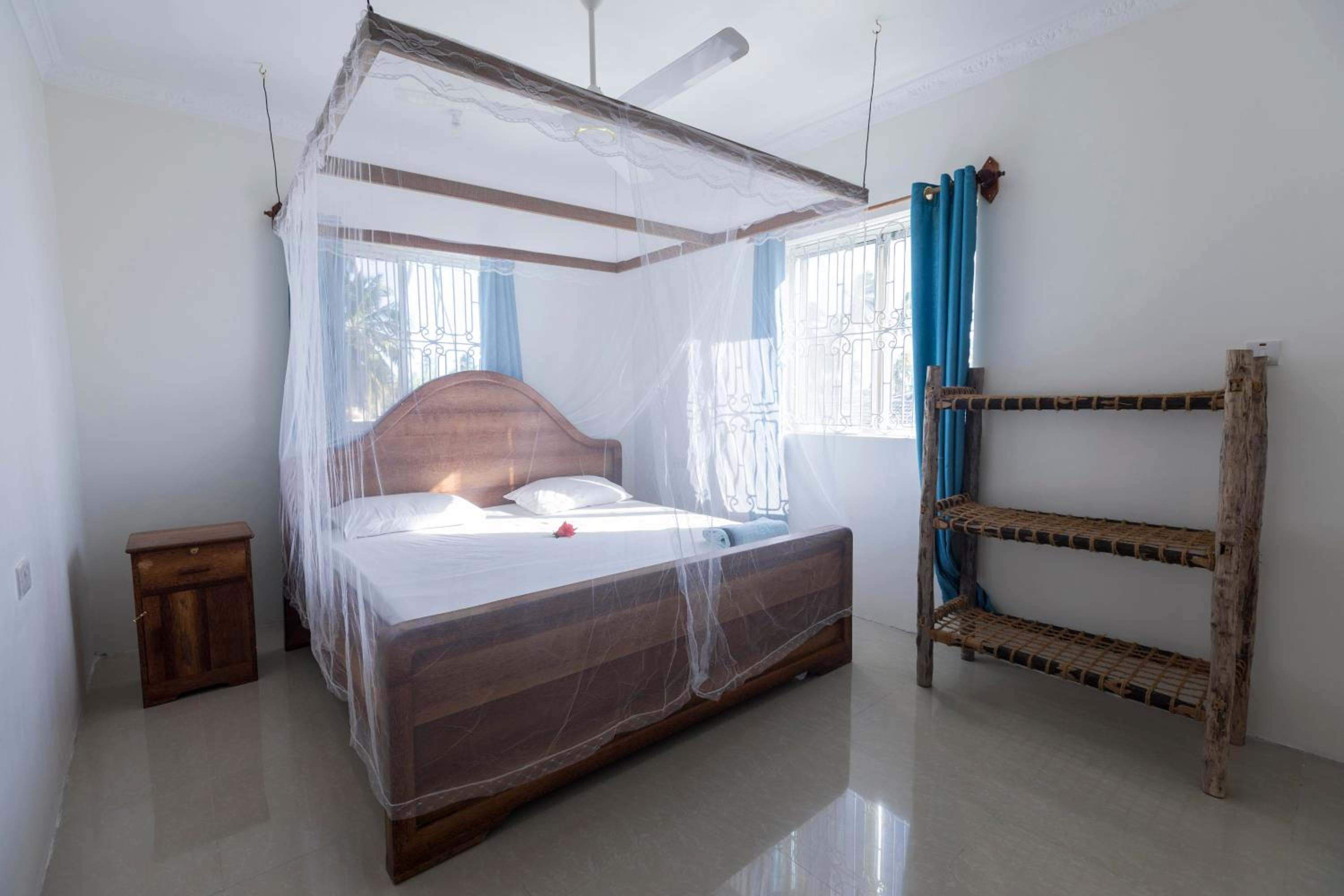 Double Room With Private Bathroom photo 3