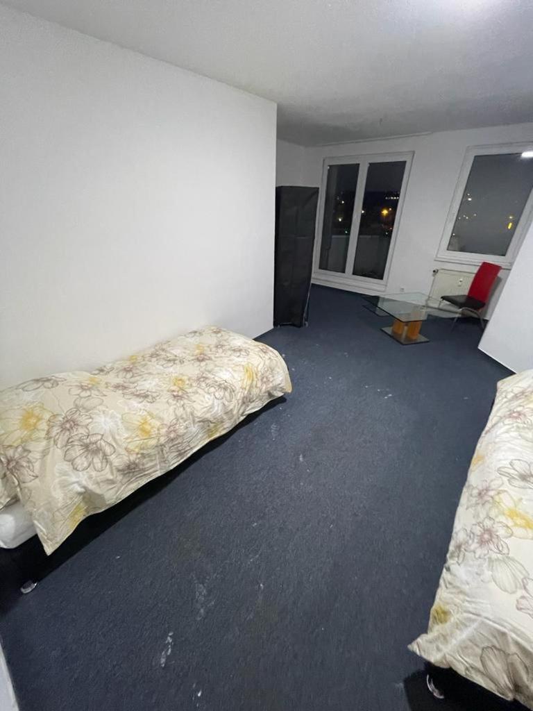 Three-Bedroom Apartment photo 1