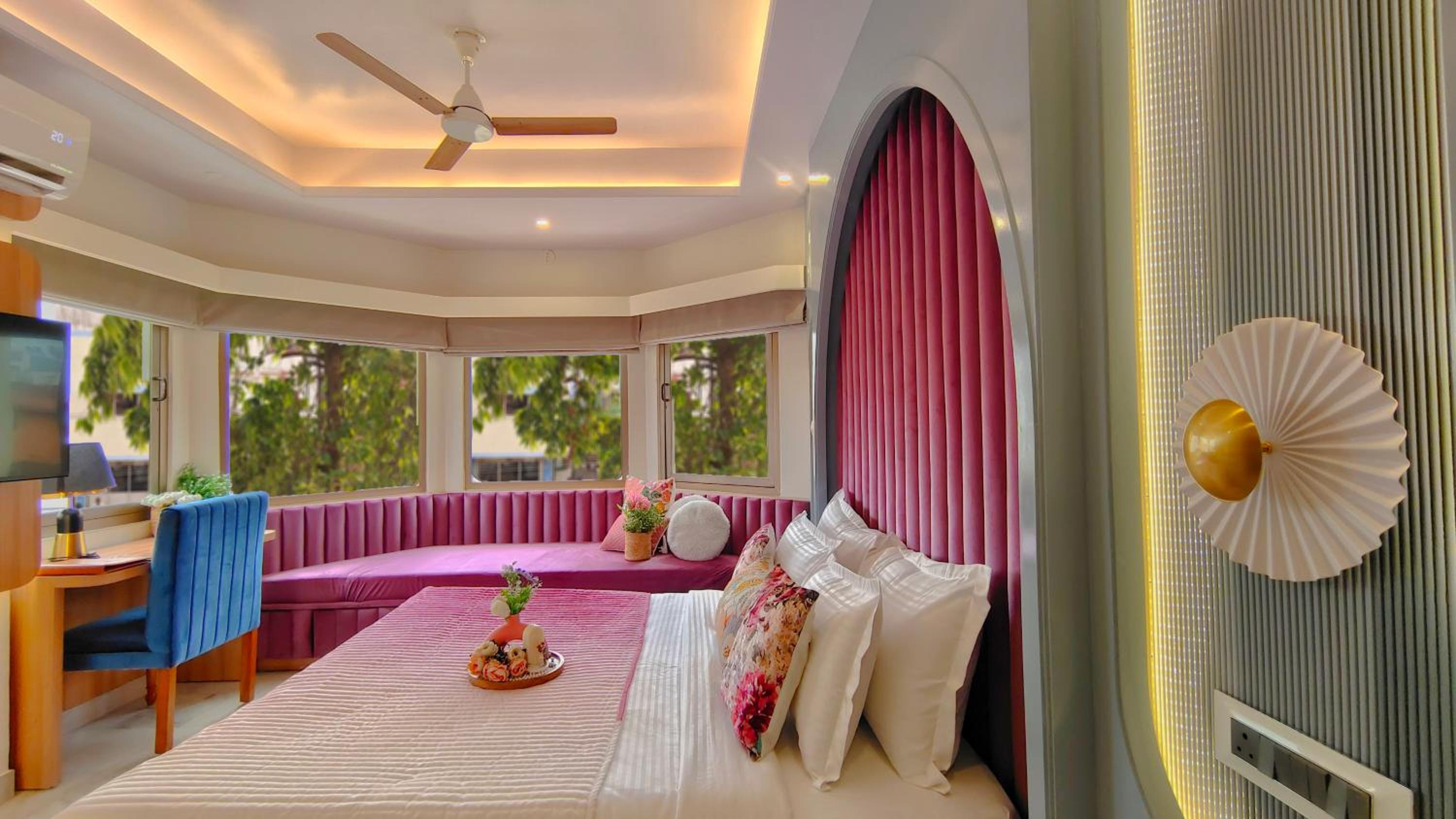 Panoramic View Room with Day Bed: Enjoy 10% off on - F&B, Spa, car Hire, Complimentary Welcome Drink & Hi-Tea, Candlelight Dinner & Room Decoration Available  - Photo 11