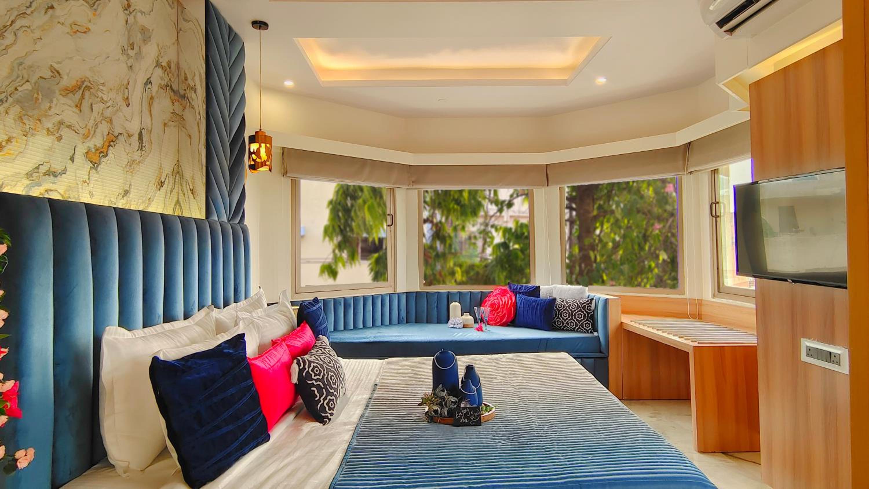 Panoramic View Room with Day Bed: Enjoy 10% off on - F&B, Spa, car Hire, Complimentary Welcome Drink & Hi-Tea, Candlelight Dinner & Room Decoration Available  - Photo 16