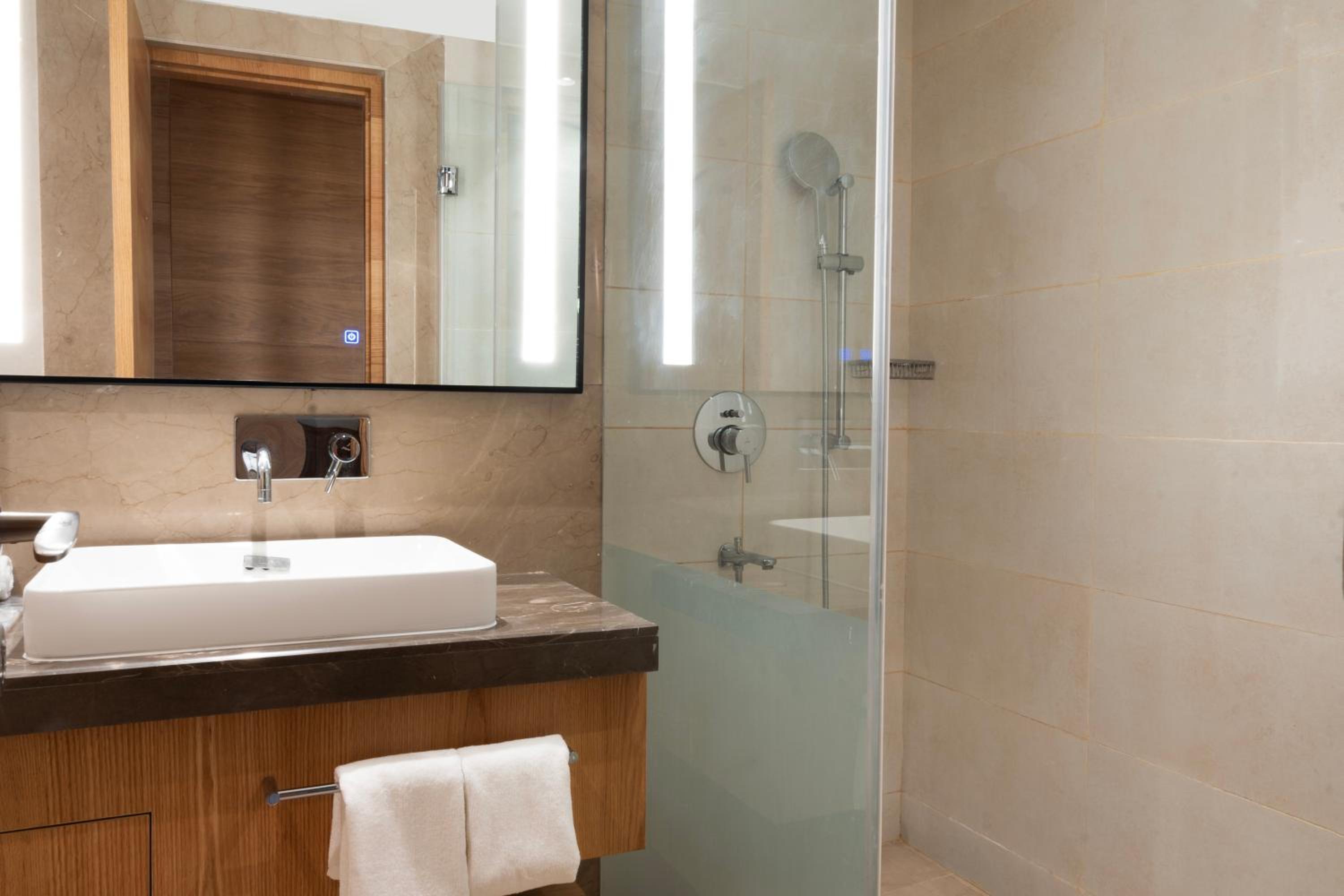 Premium Room - Temple View with Early Check-In upto 2 hours (subject to availability)   - Photo 5
